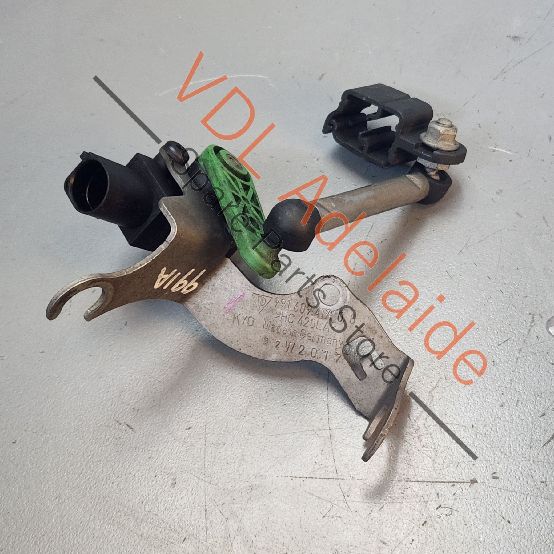 Porsche 911 Rear Left Suspension Level Sensor 99133303100 - Image 5
