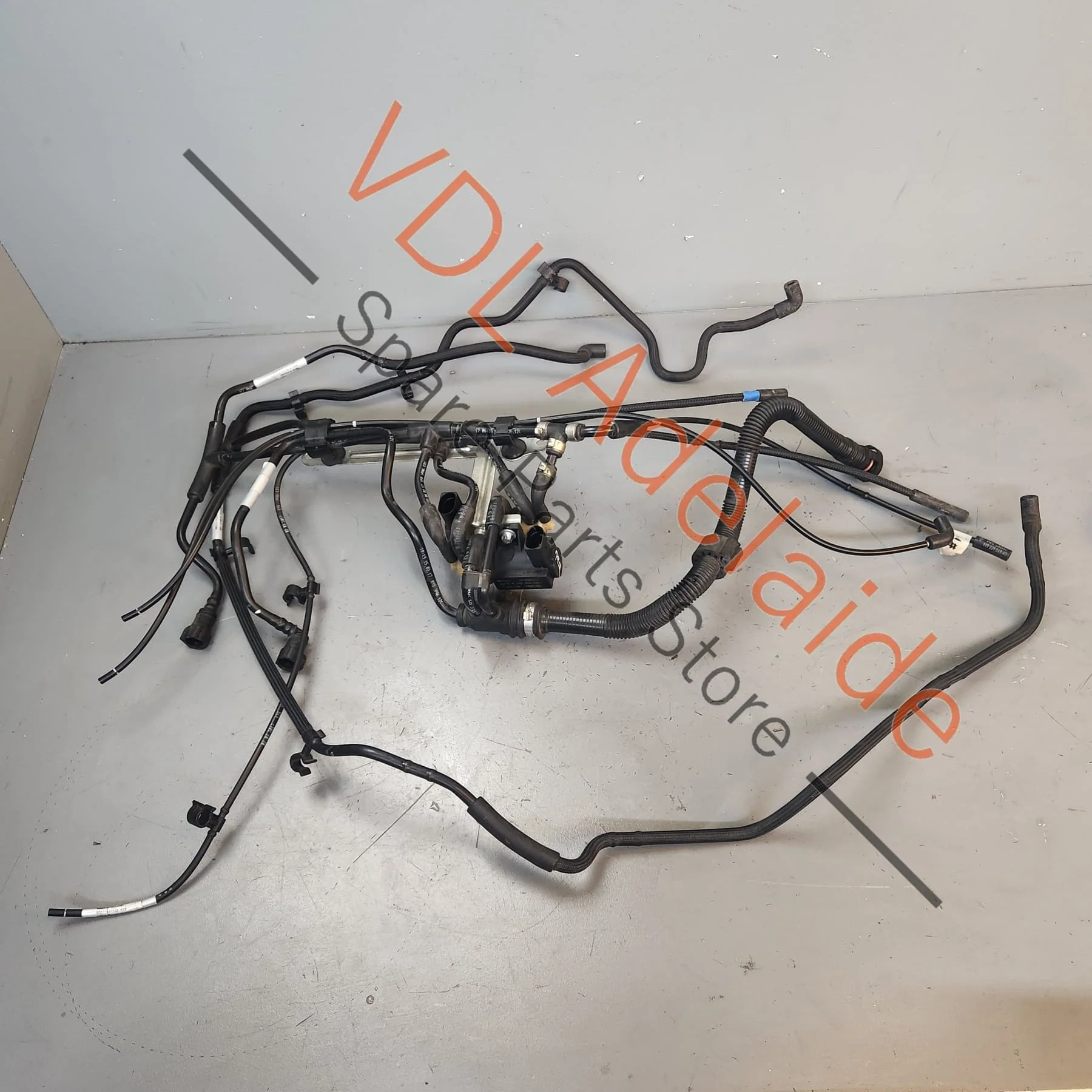 Porsche 911 Vacuum Pressure Converter with Hoses 9A790662700 PAB906627A 1K0906627A