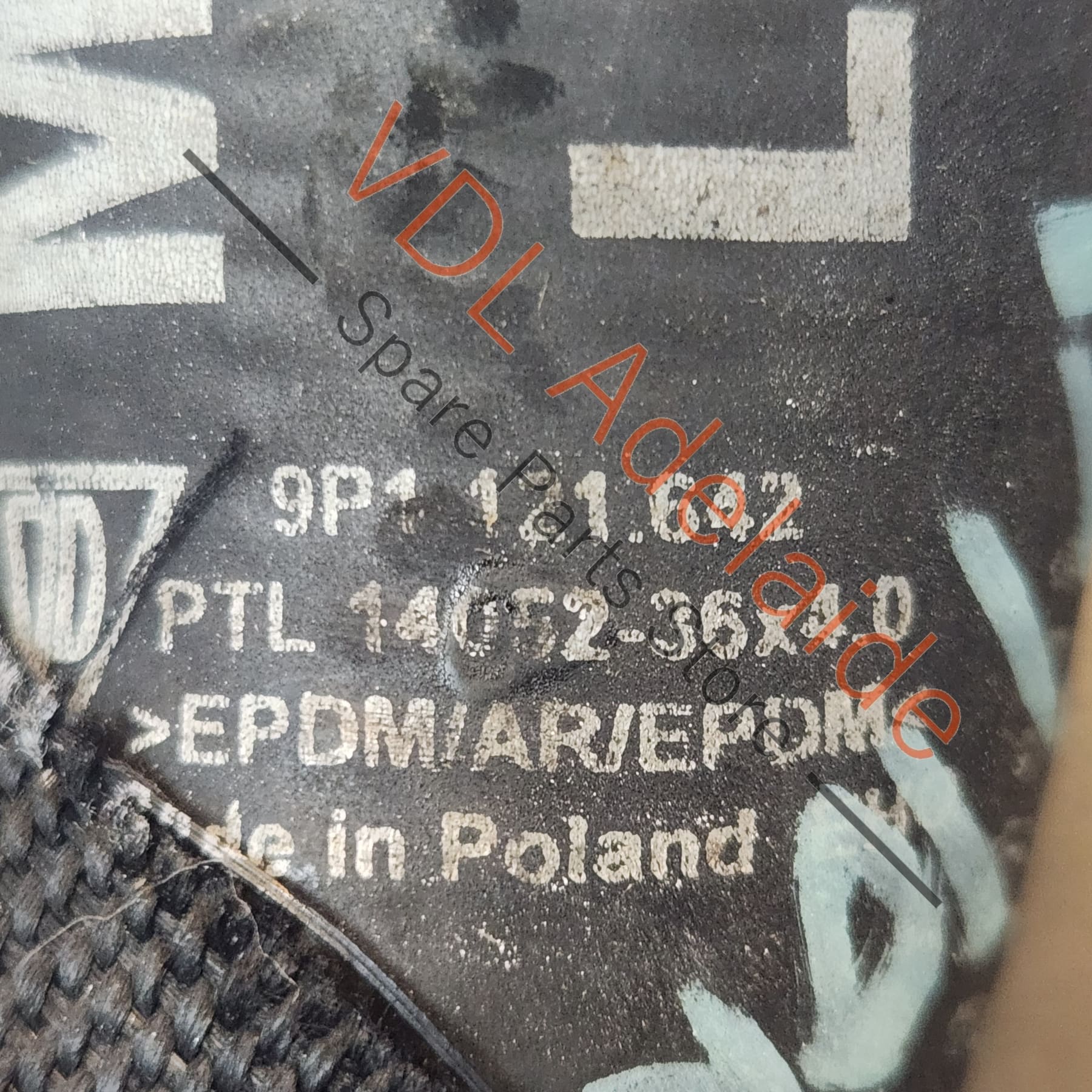 Porsche 911 Rear Left Engine Coolant Hose Pipe 9P1121642 - Image 5