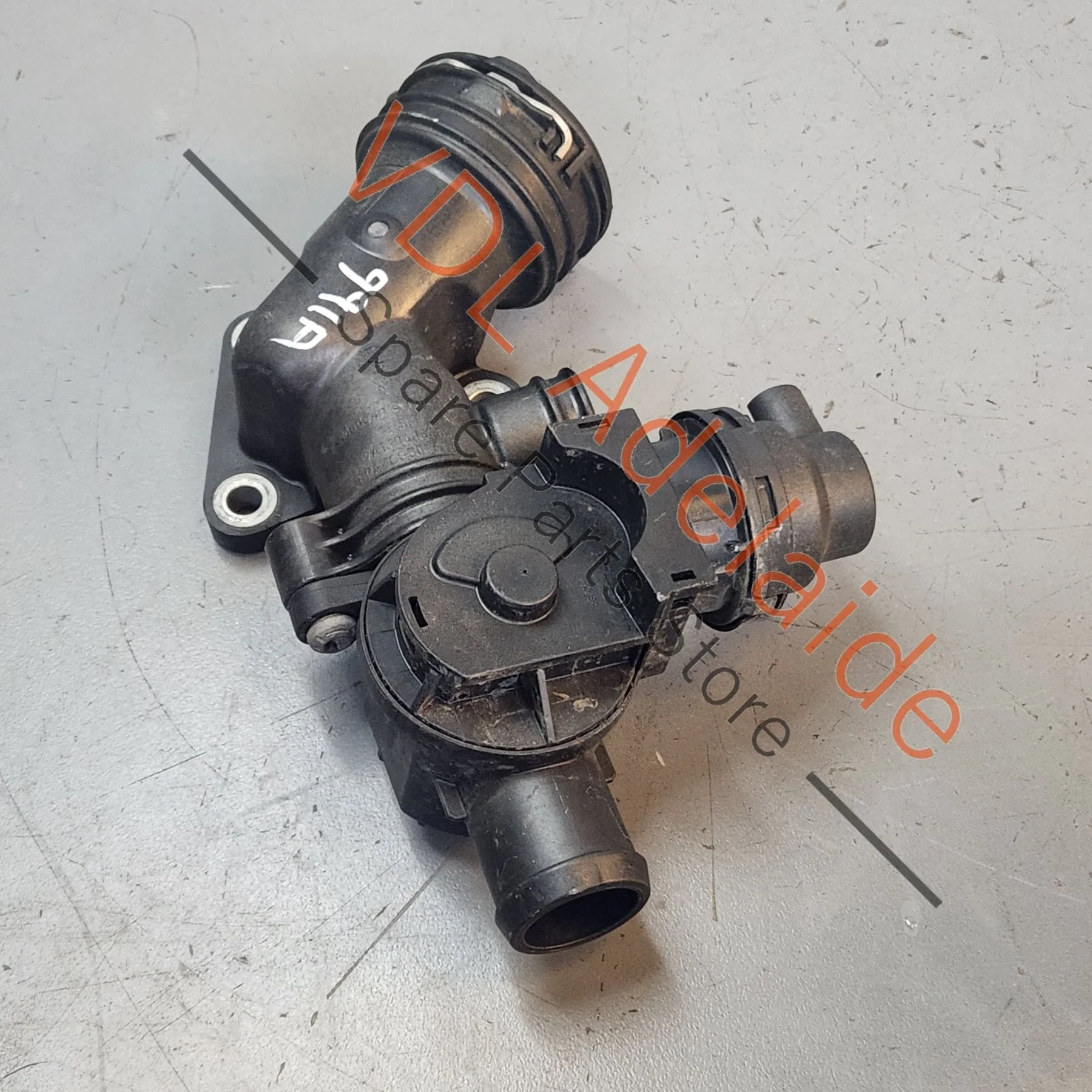 Porsche 911 Coolant Valve & Connection Piece 9A110613400 0PB121959 - Image 3