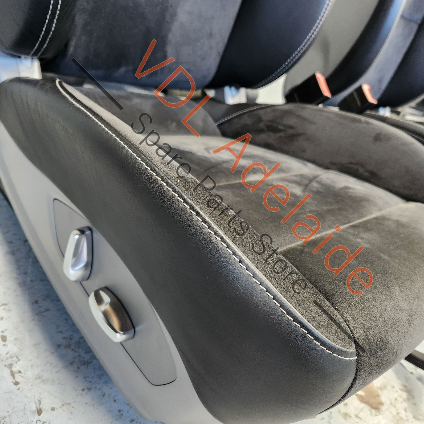 Porsche 911 991.2 GTS Alcantara Interior Sport Seat Set Front & Rear - Image 10