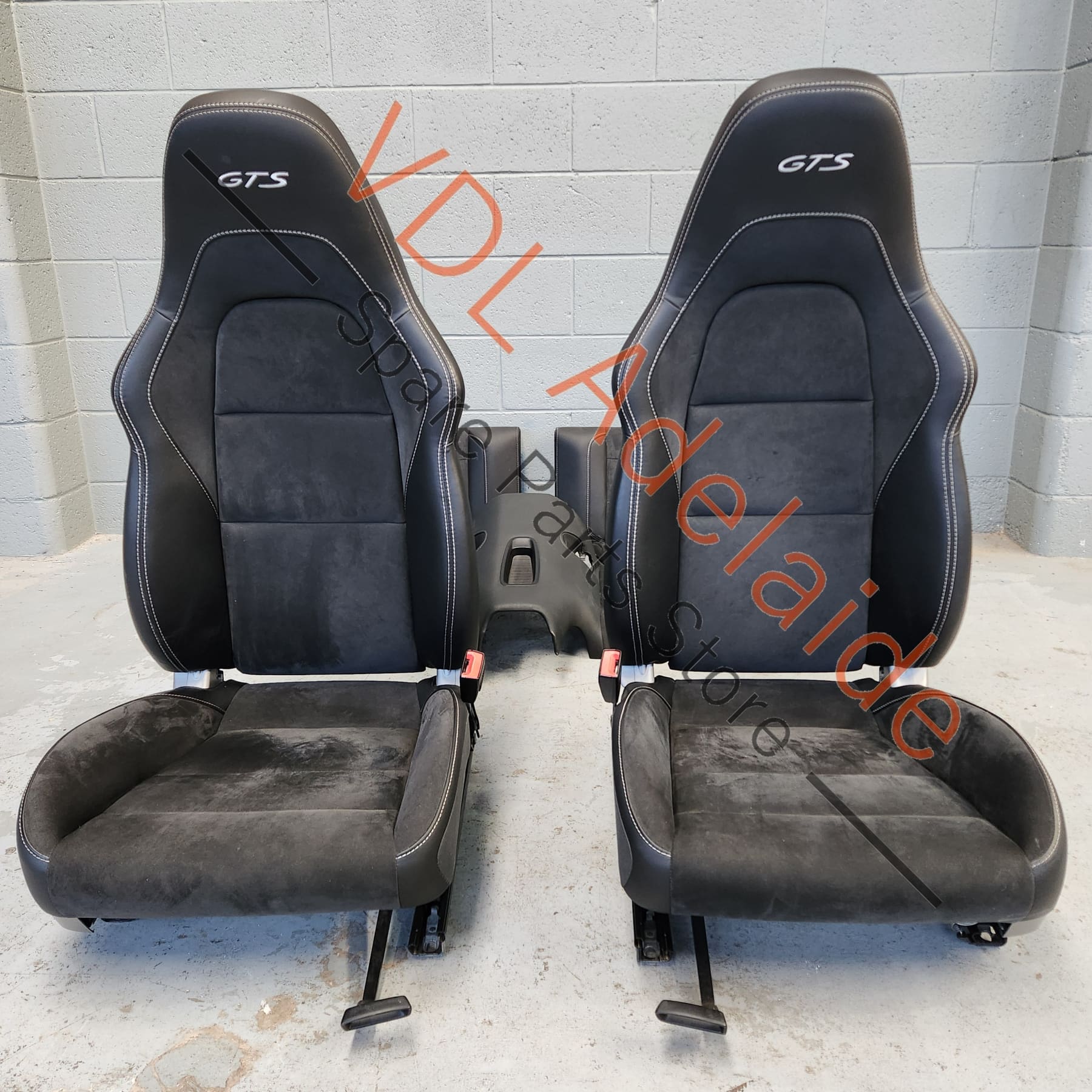 Porsche 911 991.2 GTS Alcantara Interior Sport Seat Set Front & Rear - Image 16