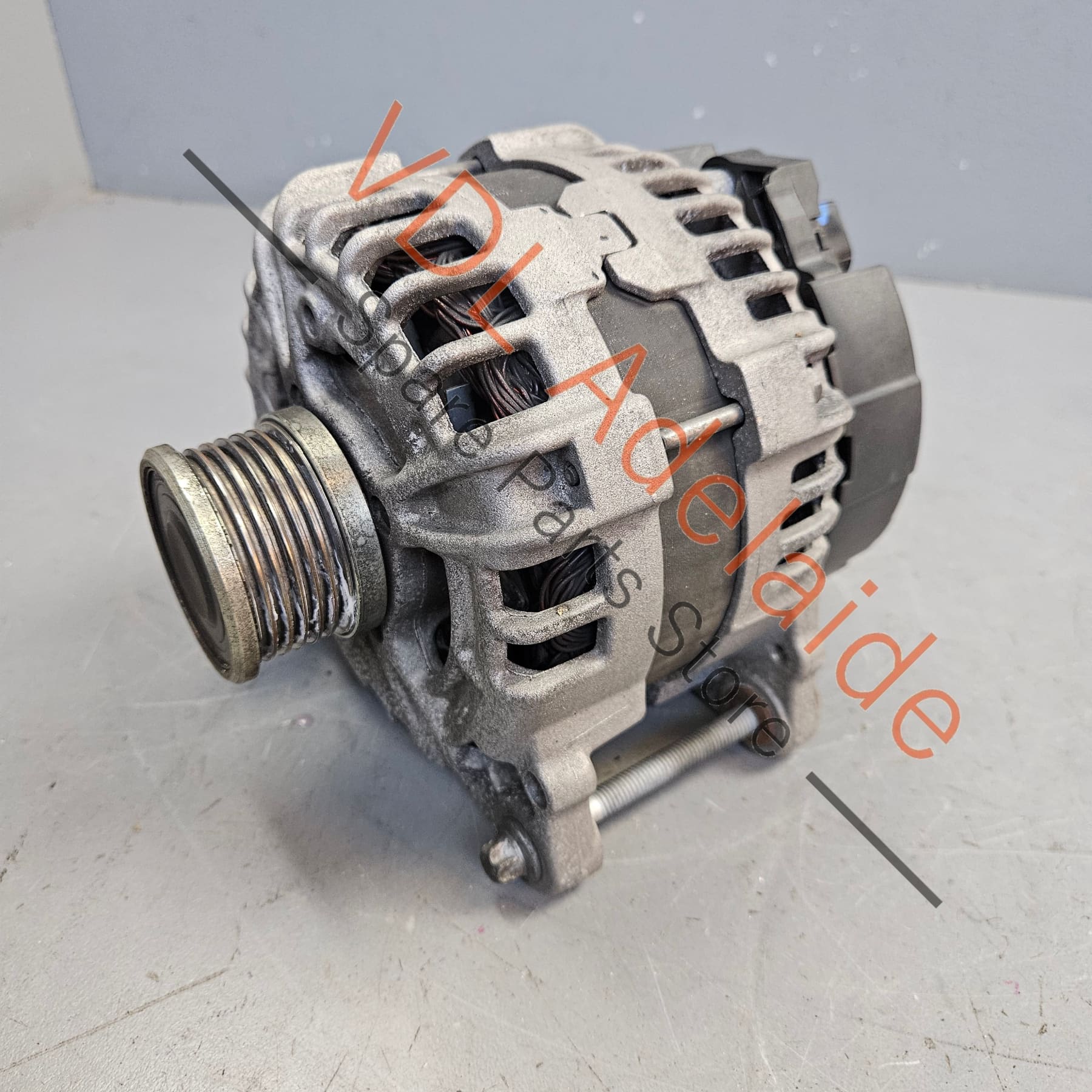 Porsche 911 991 Alternator 150A BOSCH 9A160301802