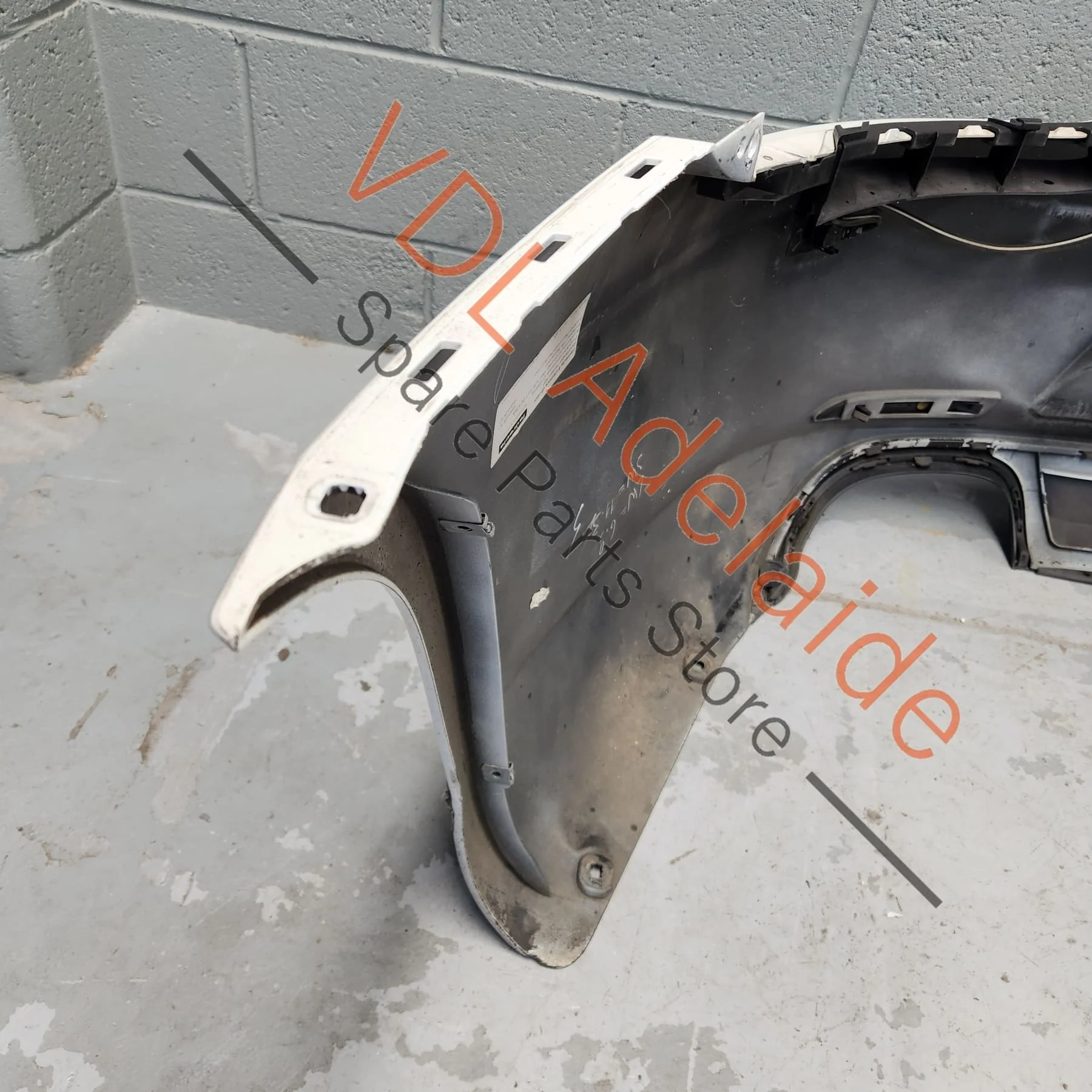 Porsche 911 991.1 Carrera S Rear Bumper Cover Assembly Kit 991505020A2 99150563100 99150563200 - Image 9