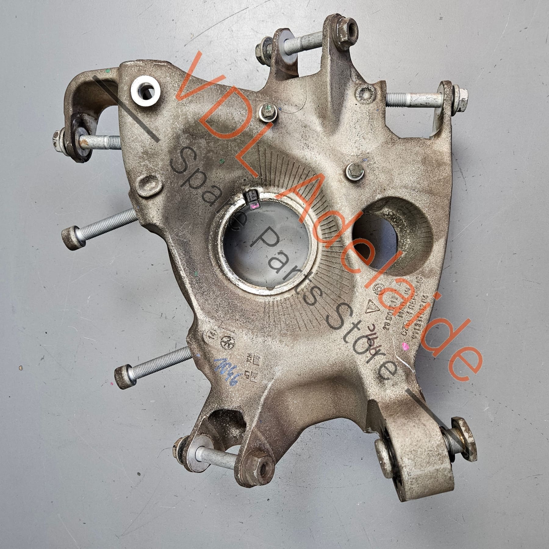 Porsche 911 991 Right Rear Wheel Hub Bearing Housing 99133111205 - Image 3
