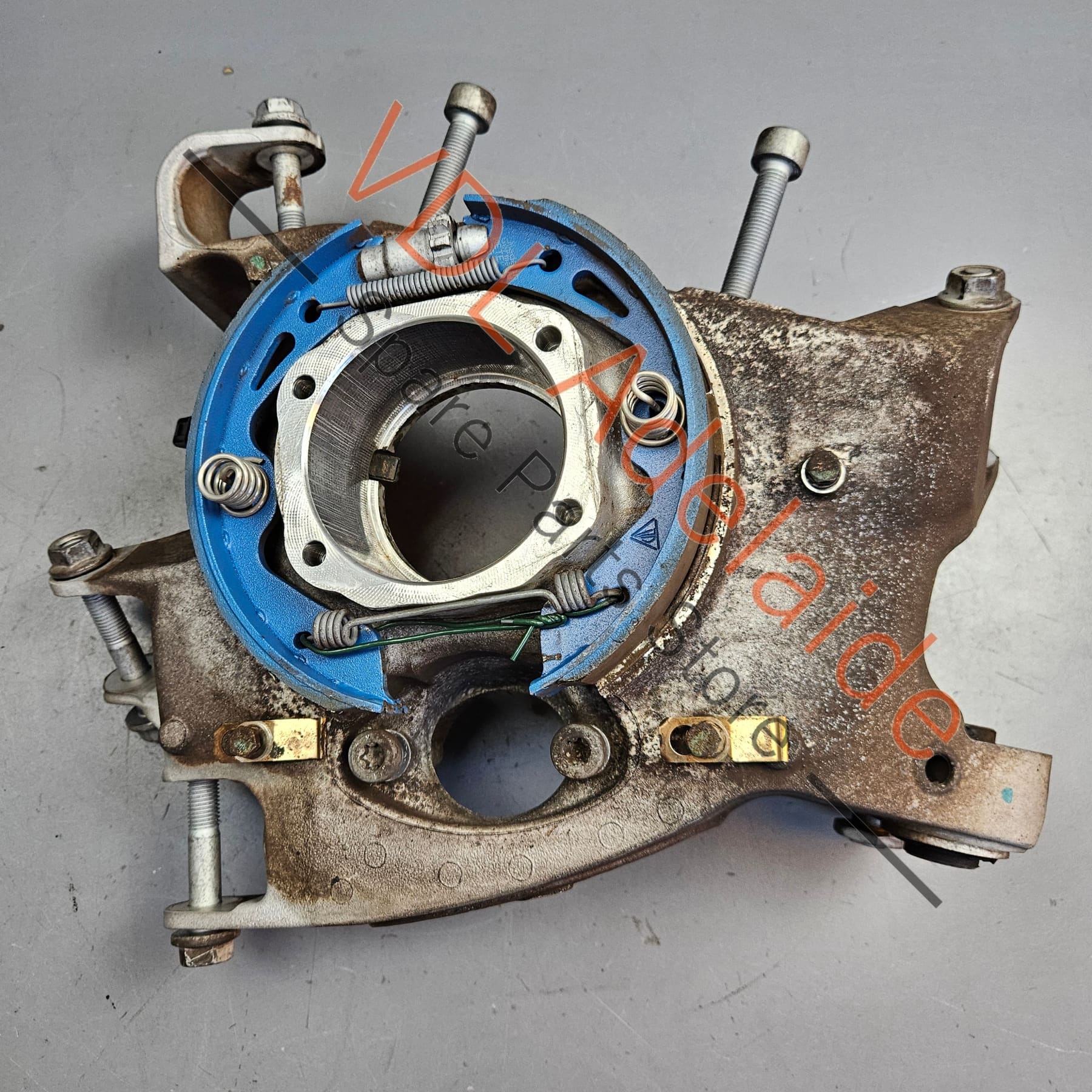 Porsche 911 991 Right Rear Wheel Hub Bearing Housing 99133111205 - Image 6