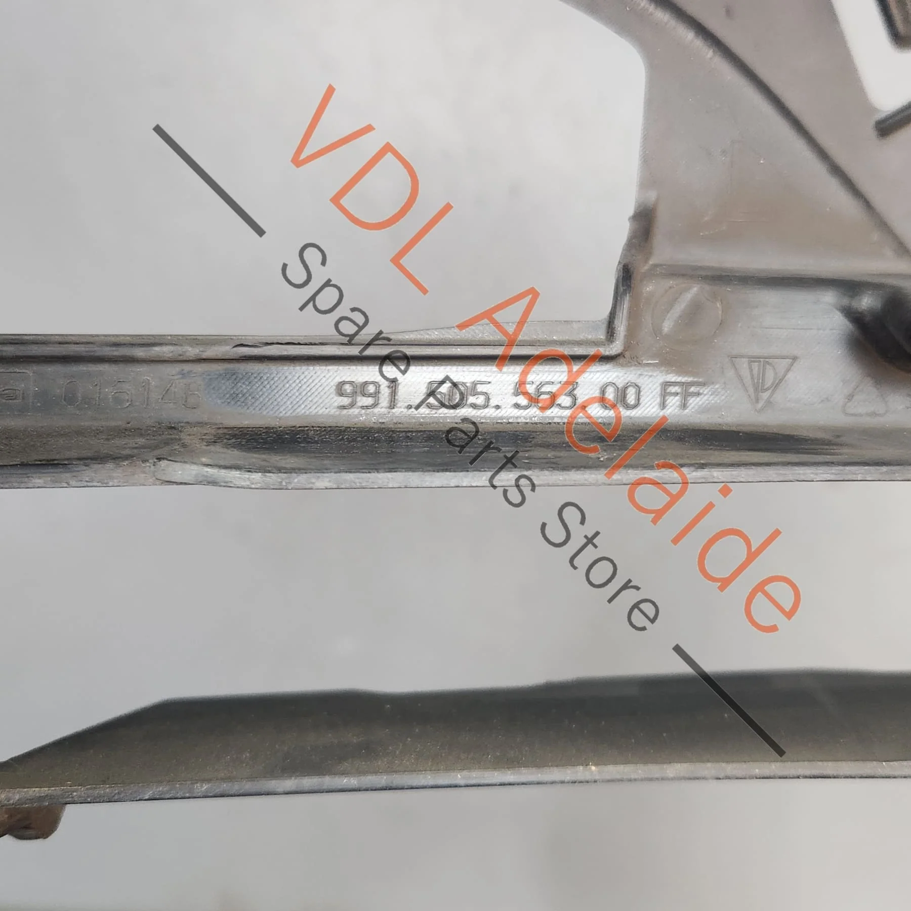 Porsche 911 991 Left Front Bumper Retaining Frame Bracket 99150556300 1E0 - Image 5