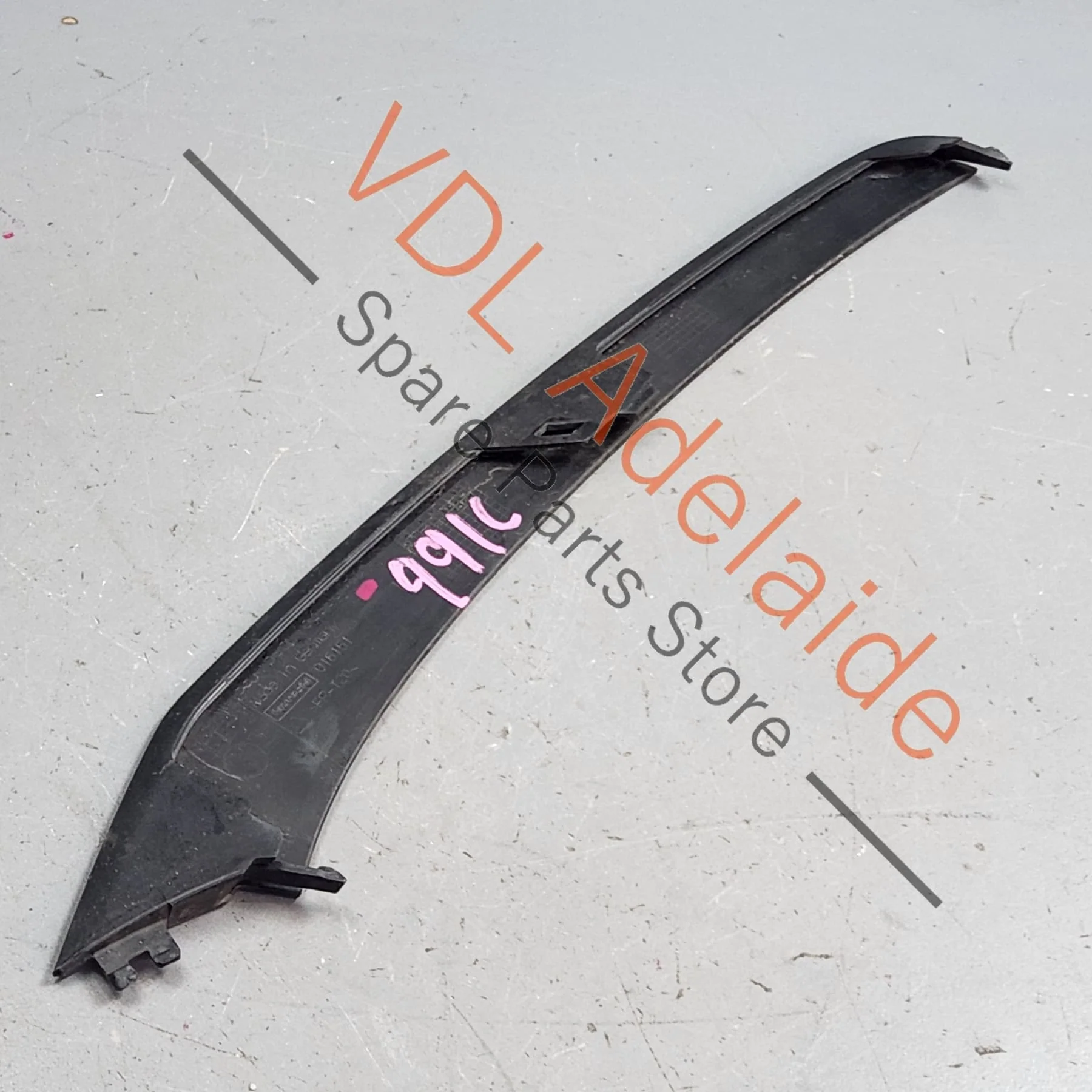 Porsche 911 Carrera S 991.1 Front Bumper Left Side Top Grille Vent Fin 99150576300 1E0 - Image 3