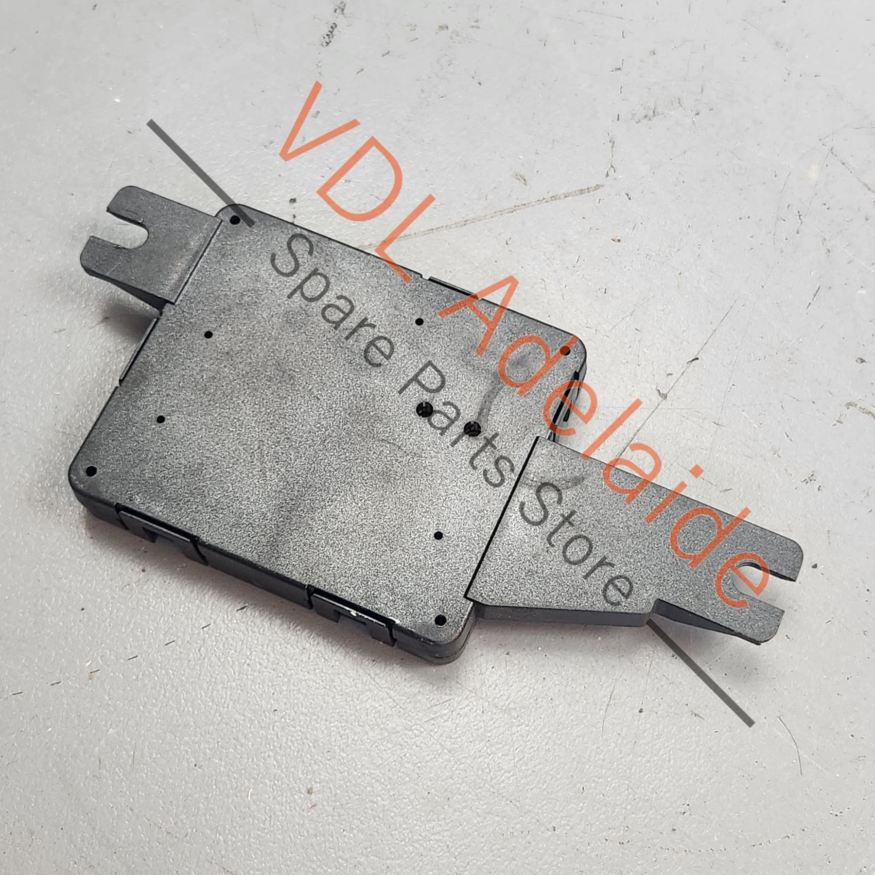 Porsche 911 991 Antenna Control Module 99161812200 - Image 3