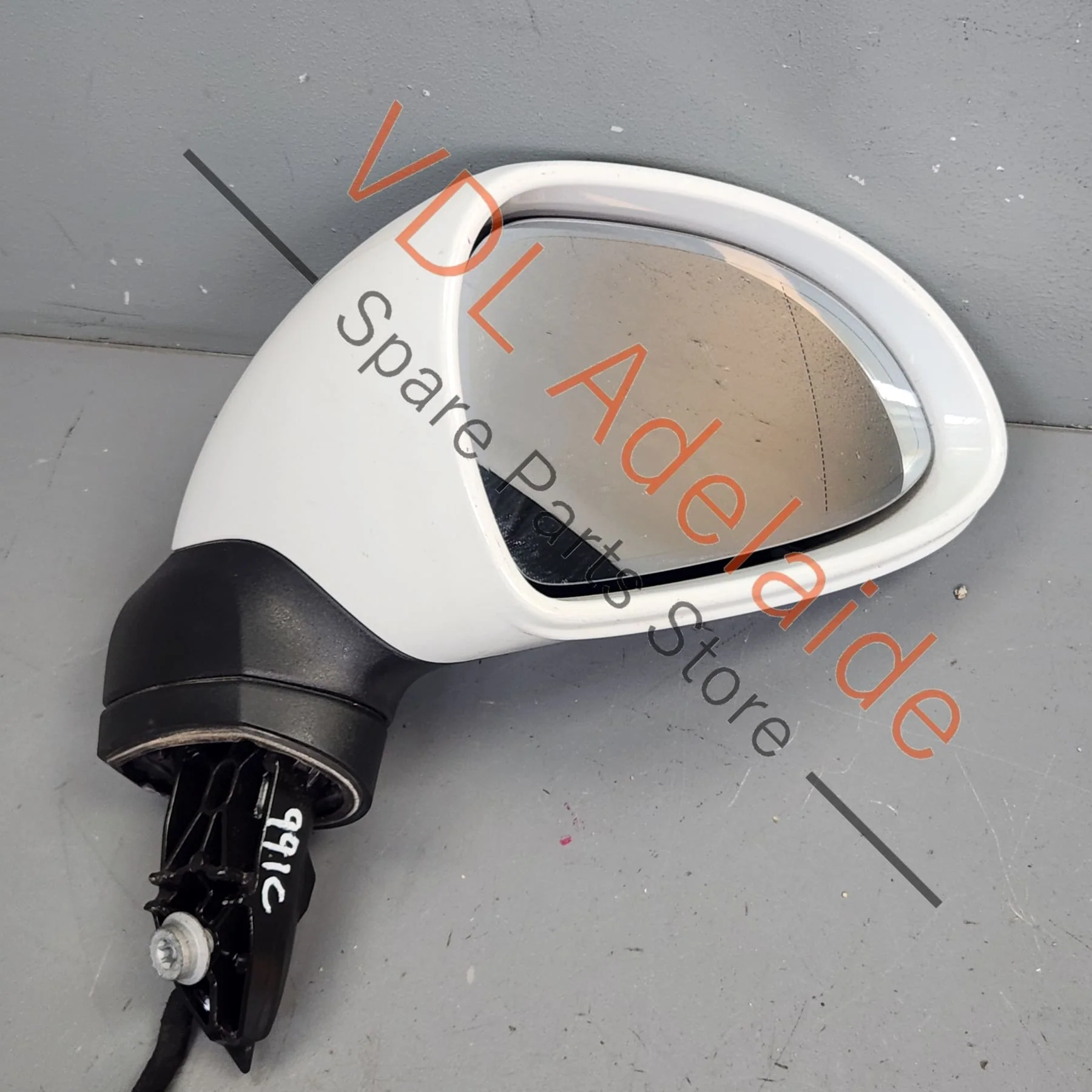 Porsche 911 Right Side Exterior Mirror Rear View Complete for RHD models 99173103602 99173172006 99173122011