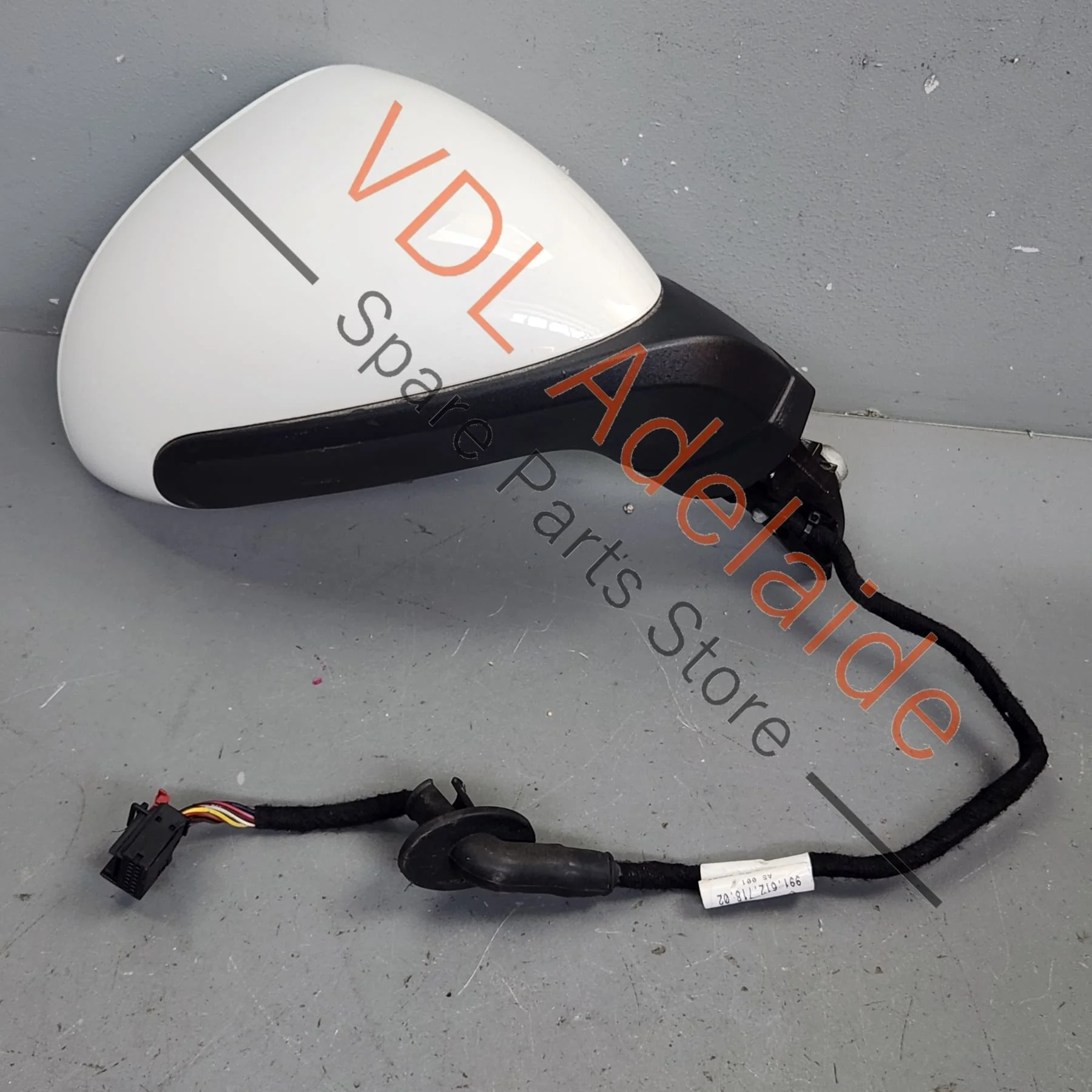 Porsche 911 Right Side Exterior Mirror Rear View Complete for RHD models 99173103602 99173172006 99173122011 - Image 4