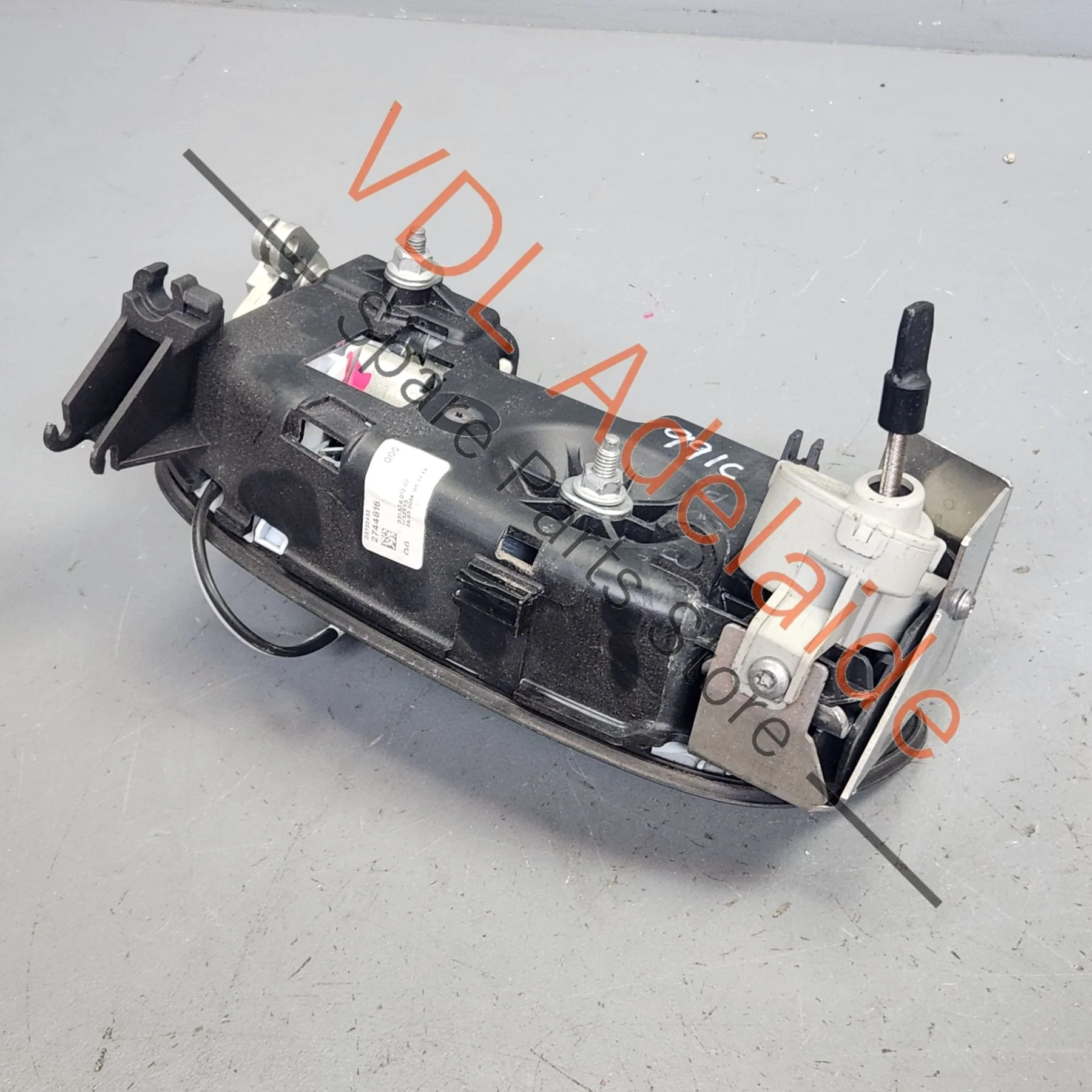 Porsche 911 991.1 Right Side Exterior Door Handle Assembly for RHD 99153764605 99153761402 99153891204 - Image 4