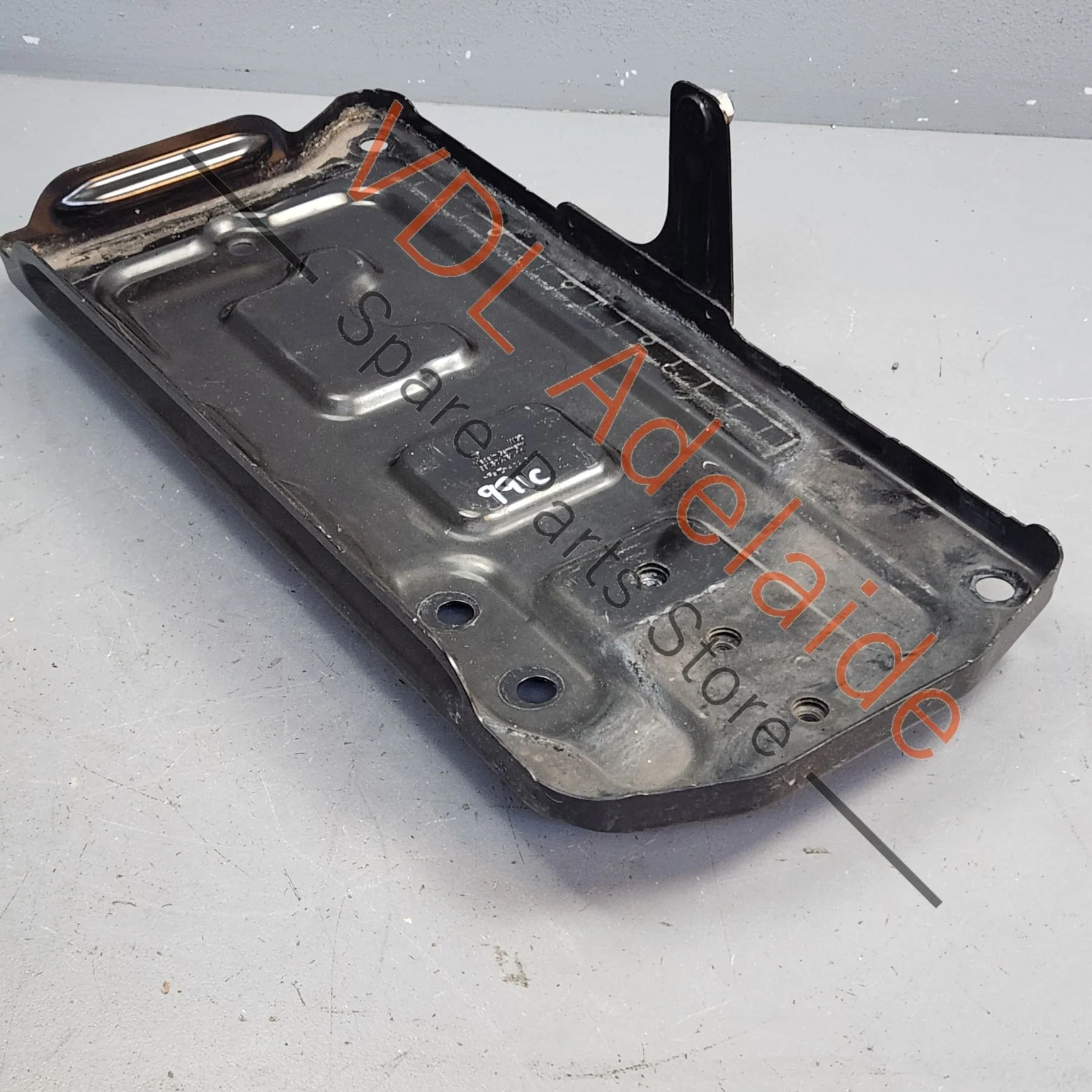 Porsche 911 991 Battery Retaining Bracket 99150415111 for RHD