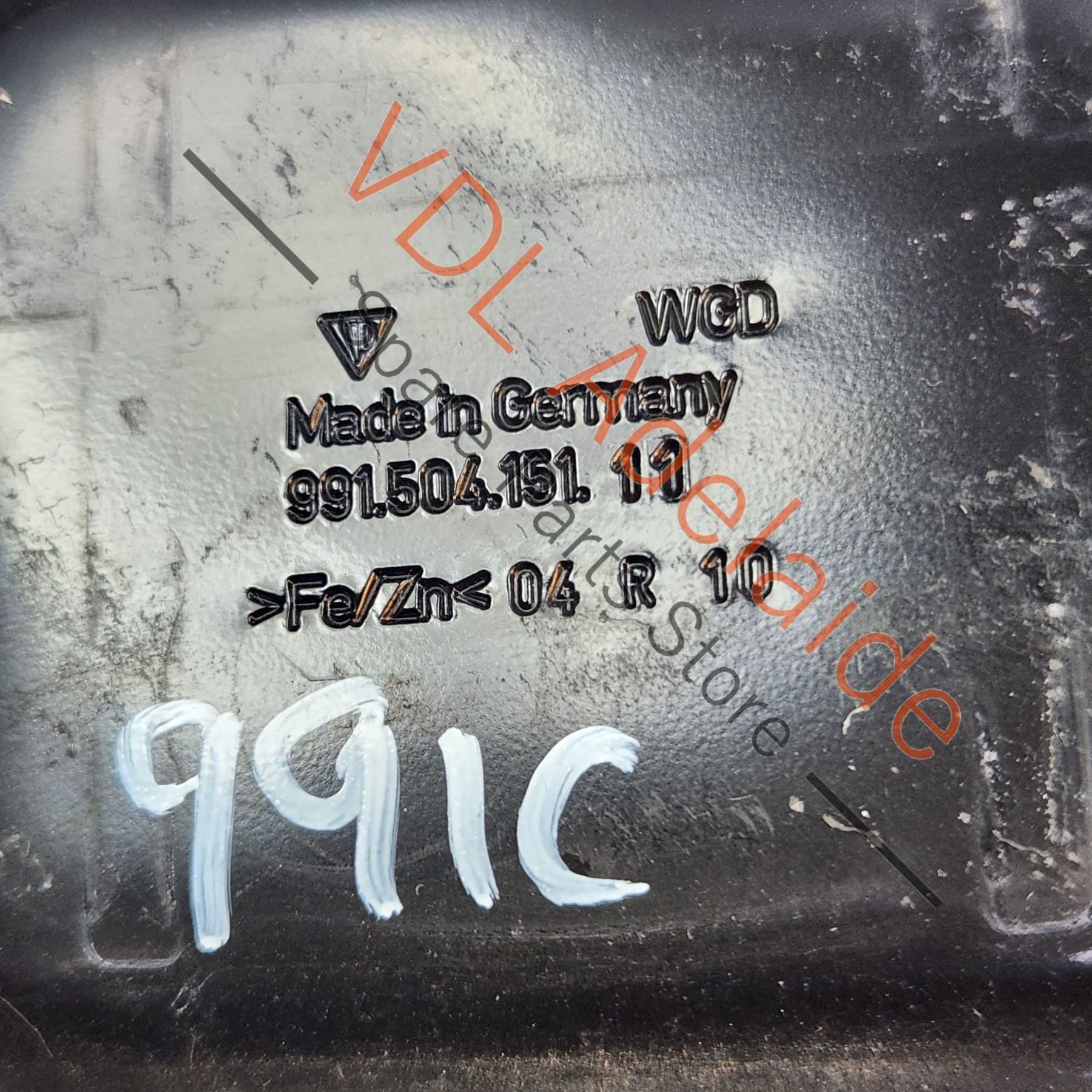 Porsche 911 991 Battery Retaining Bracket 99150415111 for RHD - Image 3