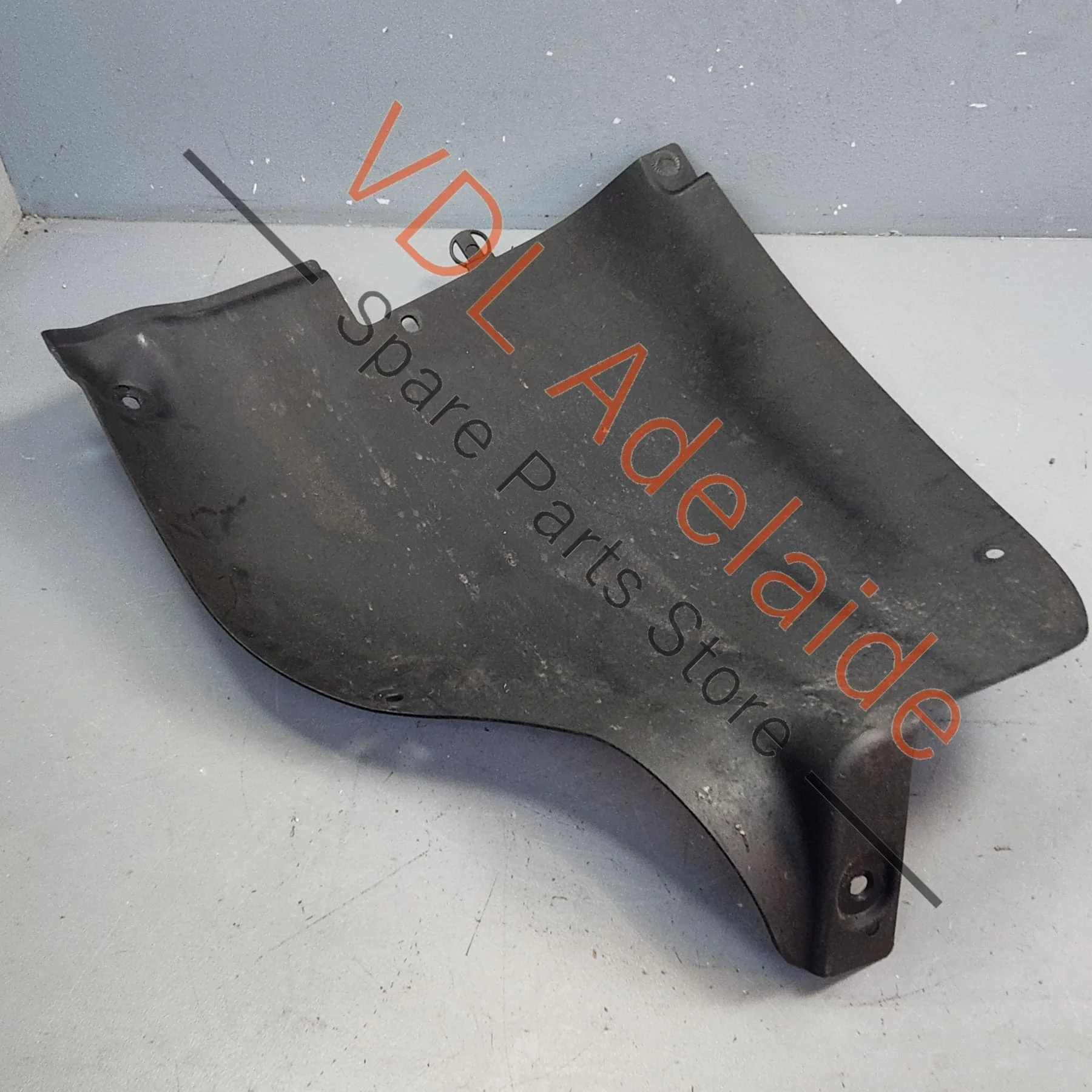 Porsche 911 Left Rear Wheel Housing Liner 99150450904 99150450901