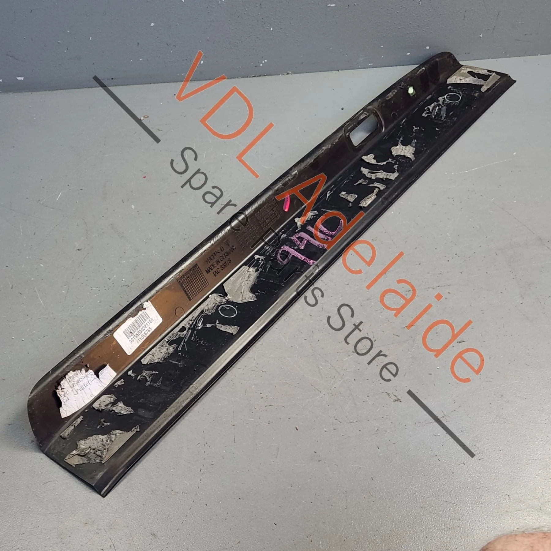 Porsche 911 Carrera S Door Entry Sill Trim Strip LHS 99155530321 1E0 - Image 9