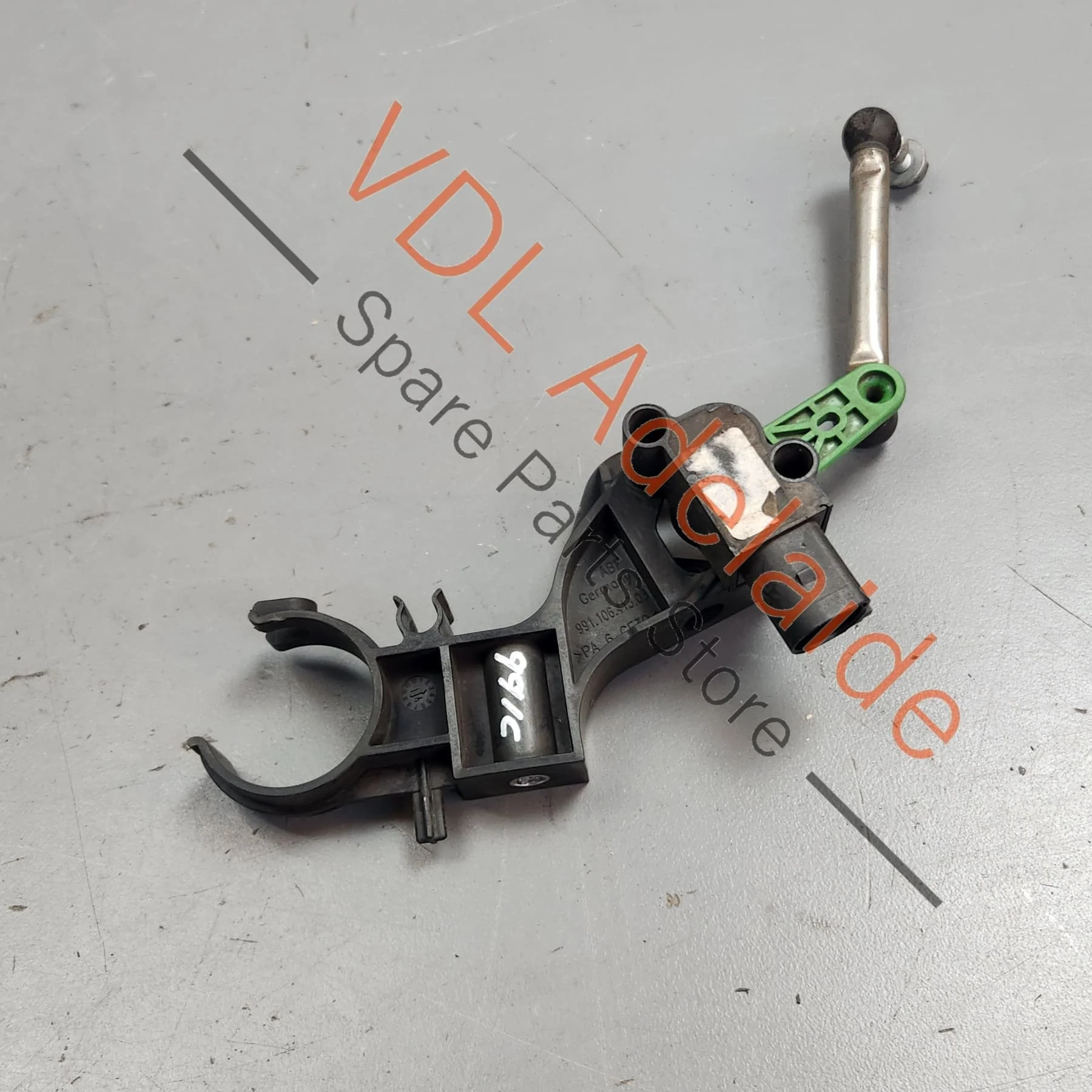 Porsche 911 Front Suspension Level Sensor 99110641303 99134302101 - Image 3