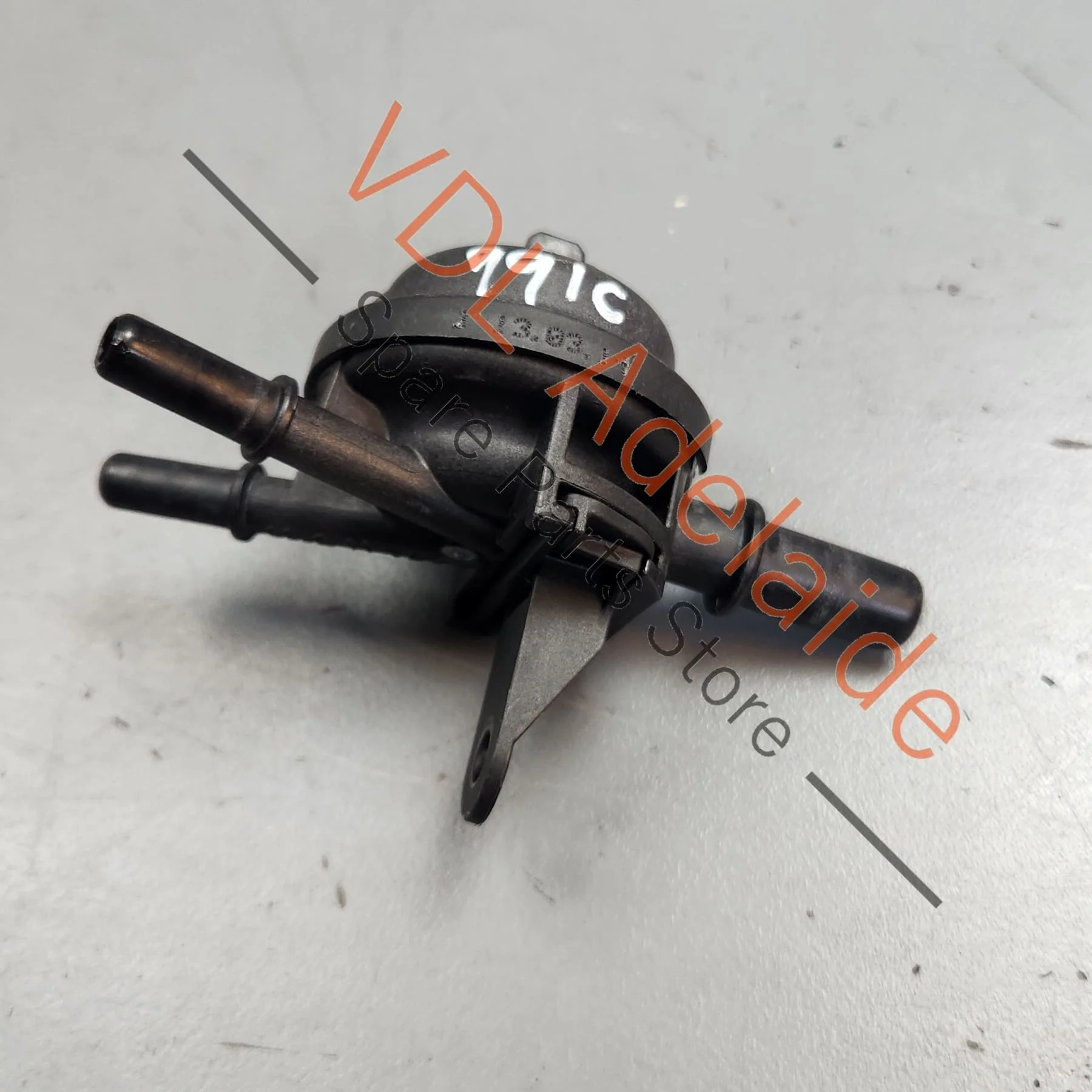 Porsche 911 991 Coolant Bleed Valve 7P5121671A