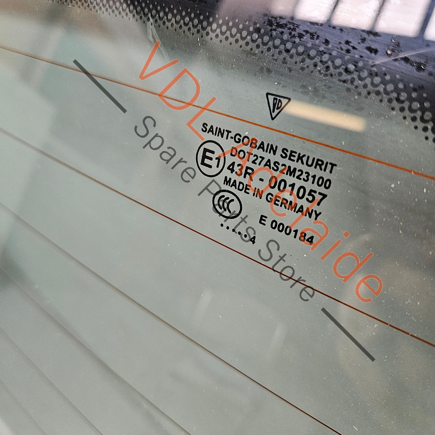 Porsche 911 991 Rear Windscreen Glass 99154591101 99154591106 - Image 3