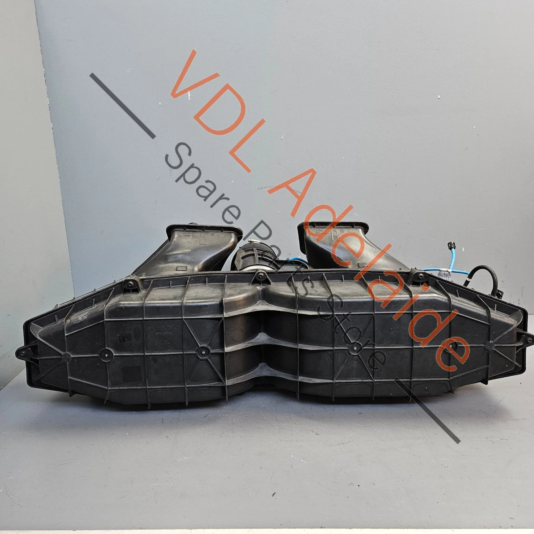 Porsche 911 991 Stock Standard Air Filter Box 99111002202 - Image 4