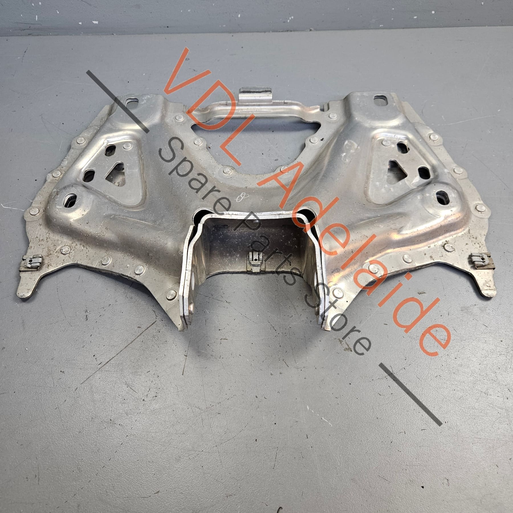 Porsche 911 991 Transmission Carrier Bracket 99137511403 - Image 3