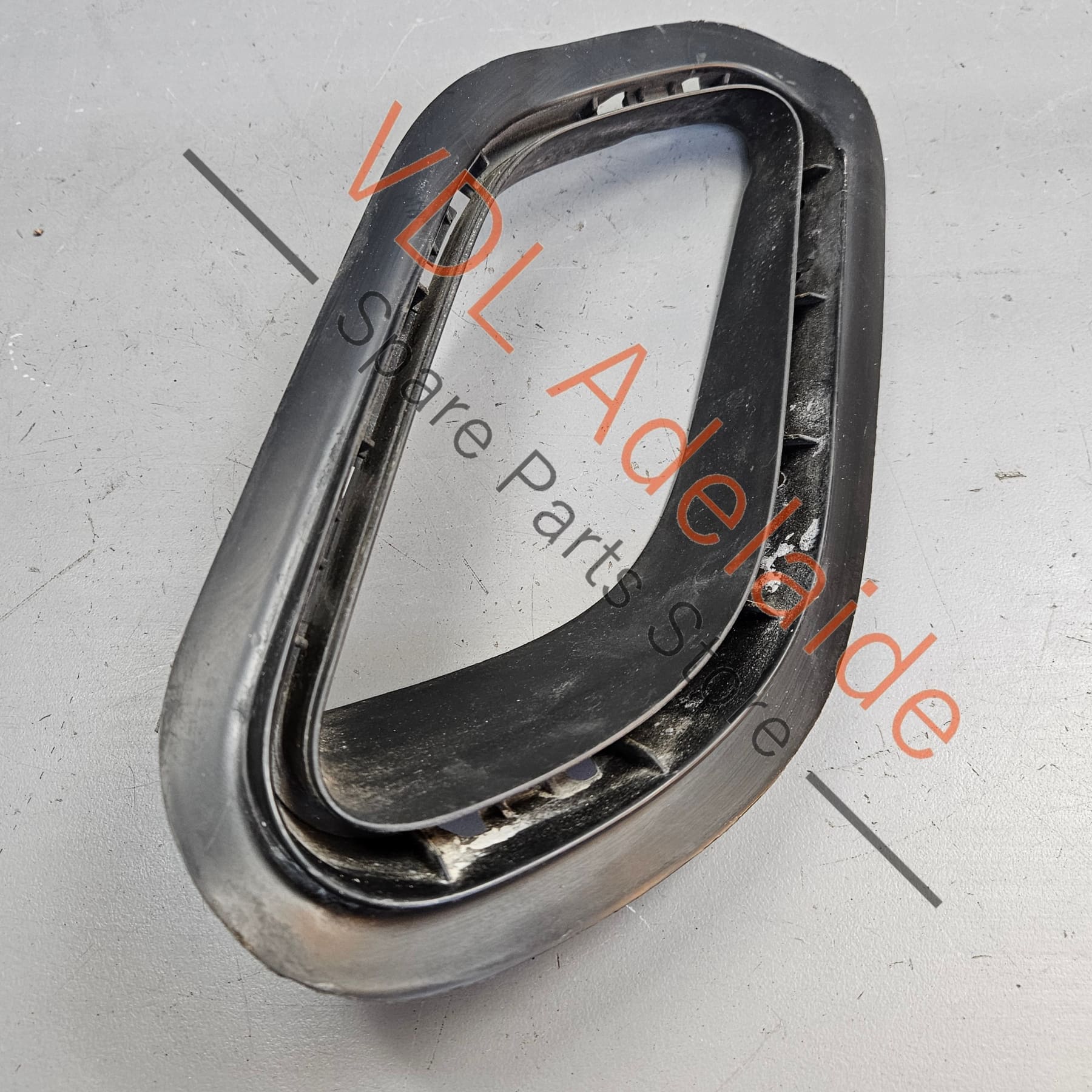 Porsche 911 991.2 GTS Rear Bumper Air Outlet Duct Trim Right 99150566602 OK1 - Image 4