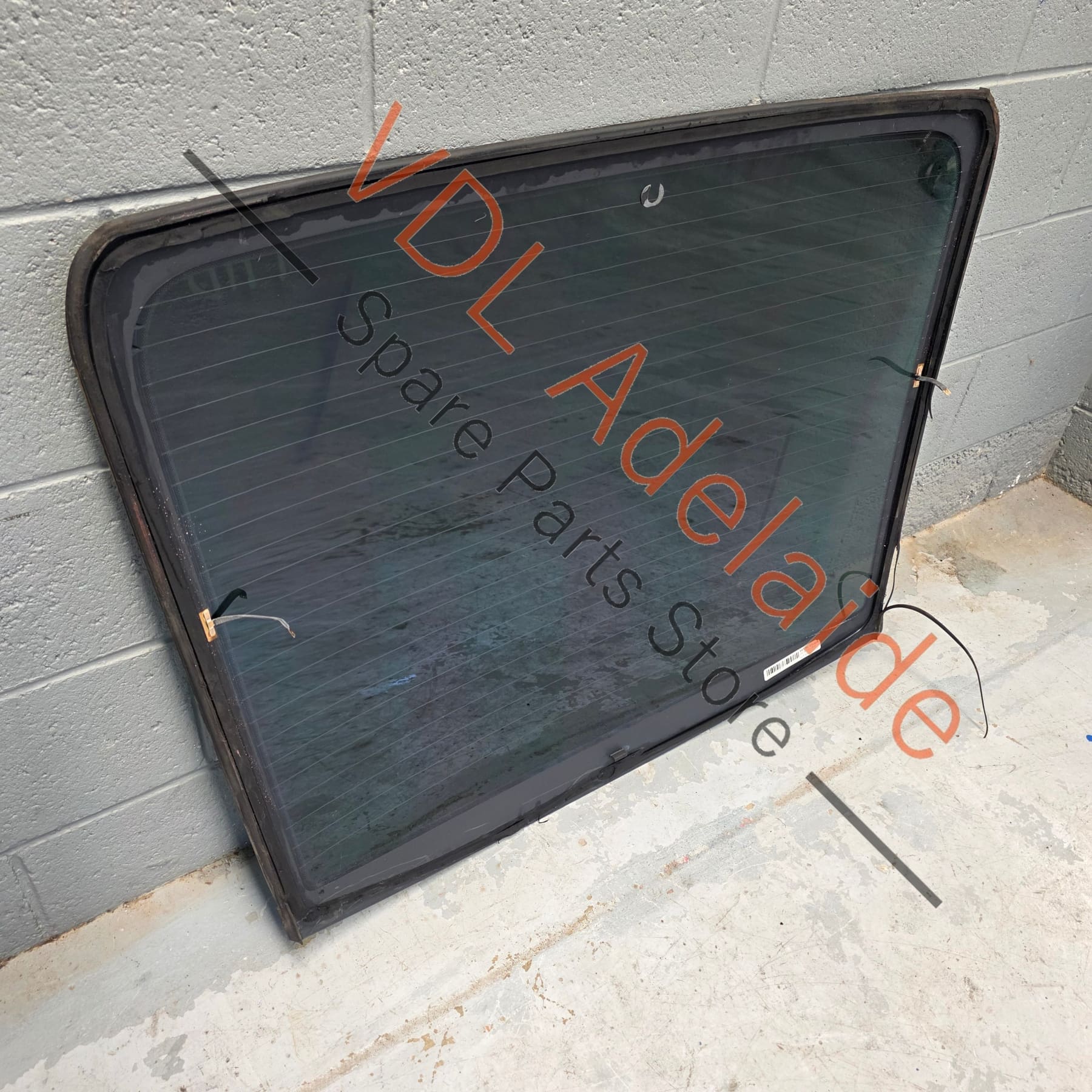 Porsche 911 991 Rear Window Glass 99154591103 99154591107 Without Wiper, privacy glass - Image 2