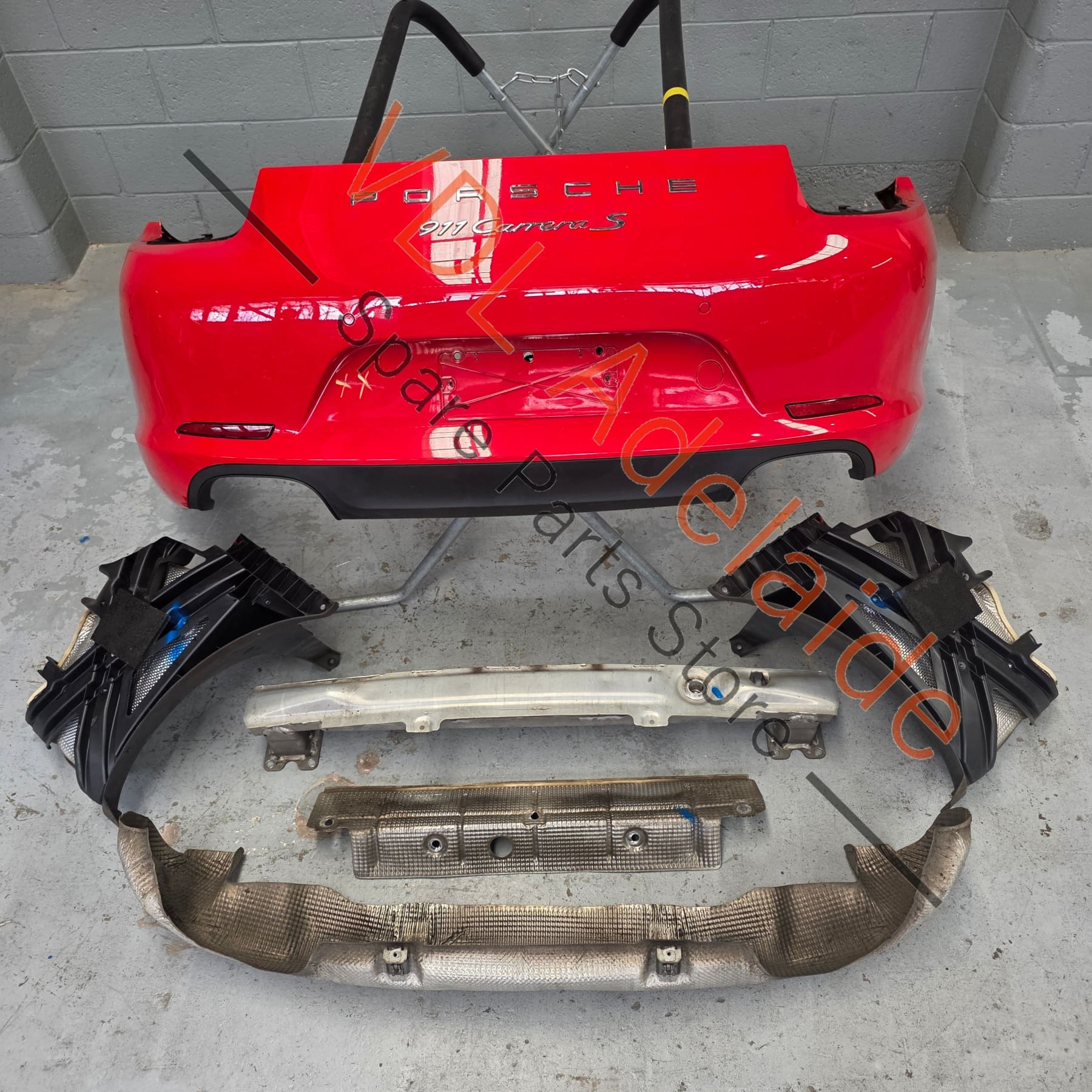 Porsche 991.1 Carrera S Rear Bumper Assembly with Reo Carrier, heat shields & Diffuser - Image 2