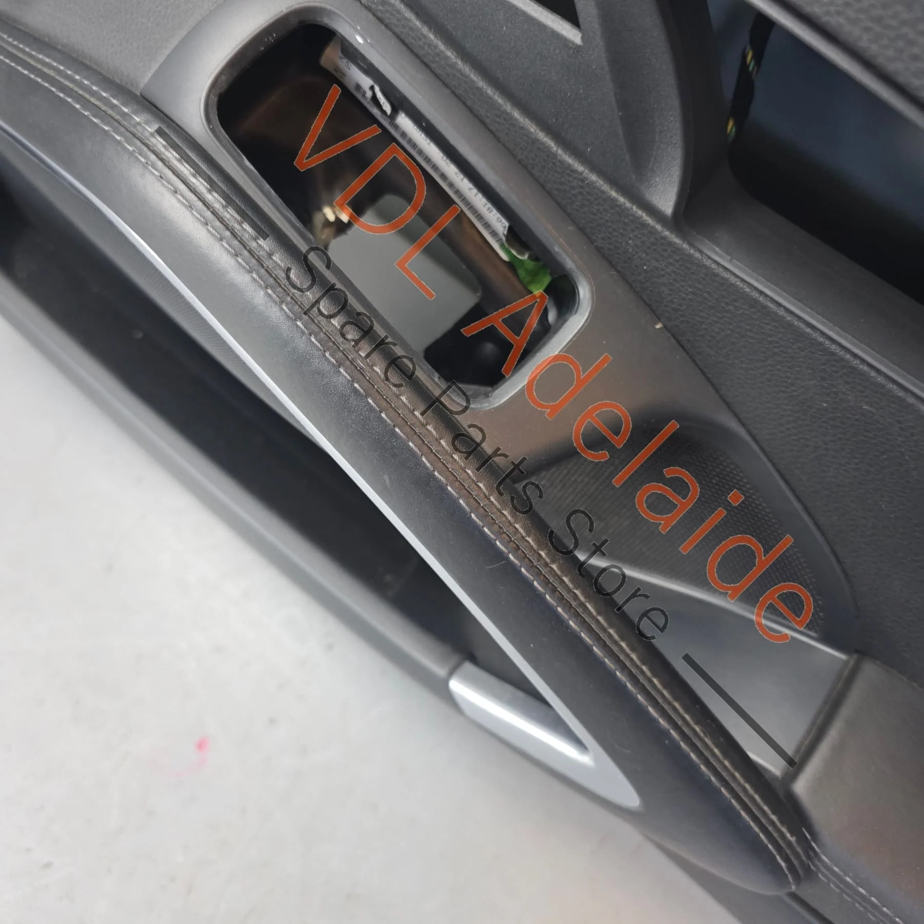 Porsche 911 991.1 Door Trim Interior Right 99155590401 DK4 99155520401 - Image 4