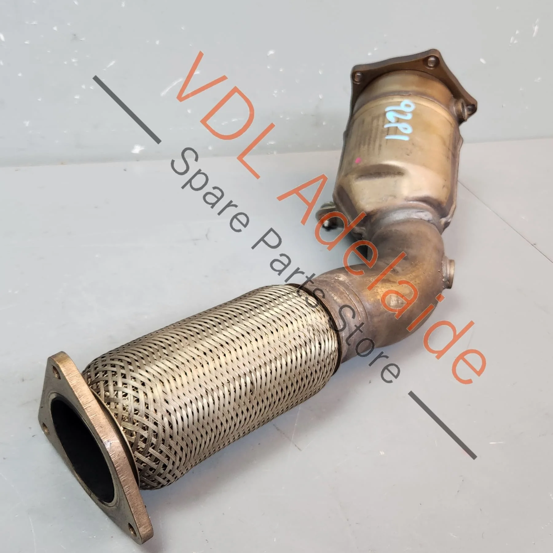 Porsche Cayenne 9PA 955 957 Left Exhaust Pre Cat Catalytic Converter - Image 2