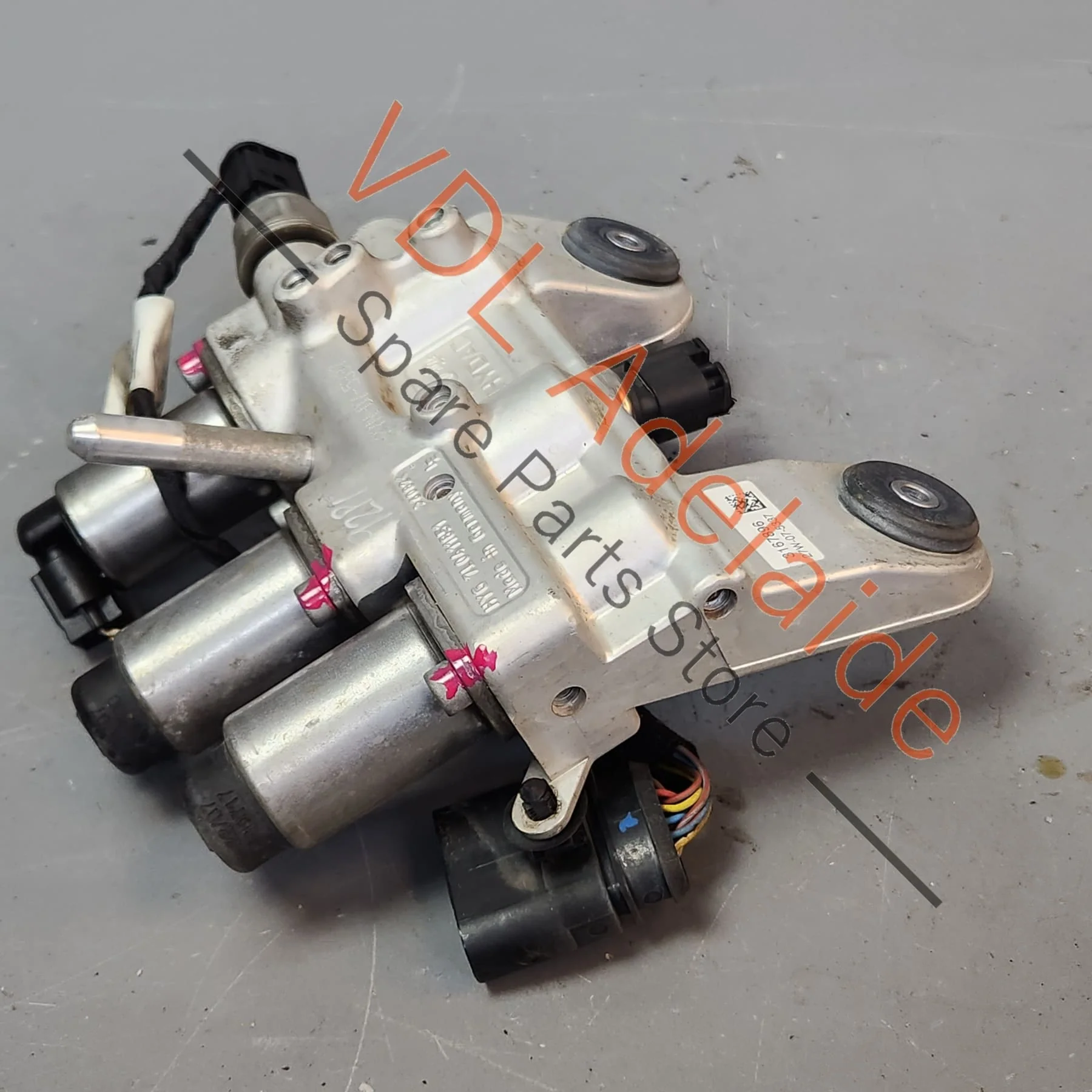 Porsche Cayenne 9PA 955 957 Front Stabiliser Swaybar Hydraulic Valve Block 95535903000