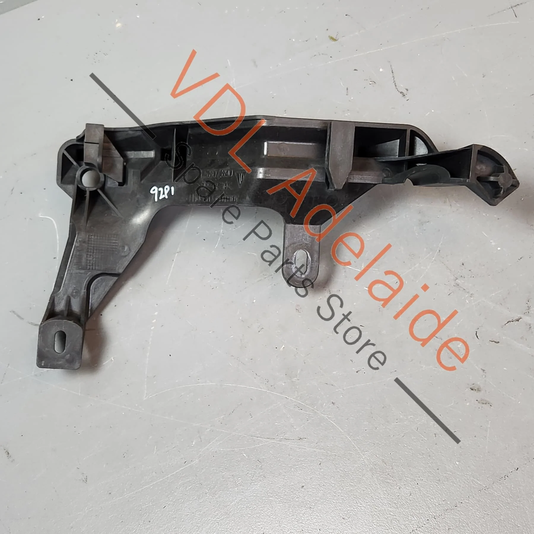 OEM Porsche Cayenne 9PA 955 957 Front Right Bumper Guide bracket 95550589000 7L5807890 - Image 6