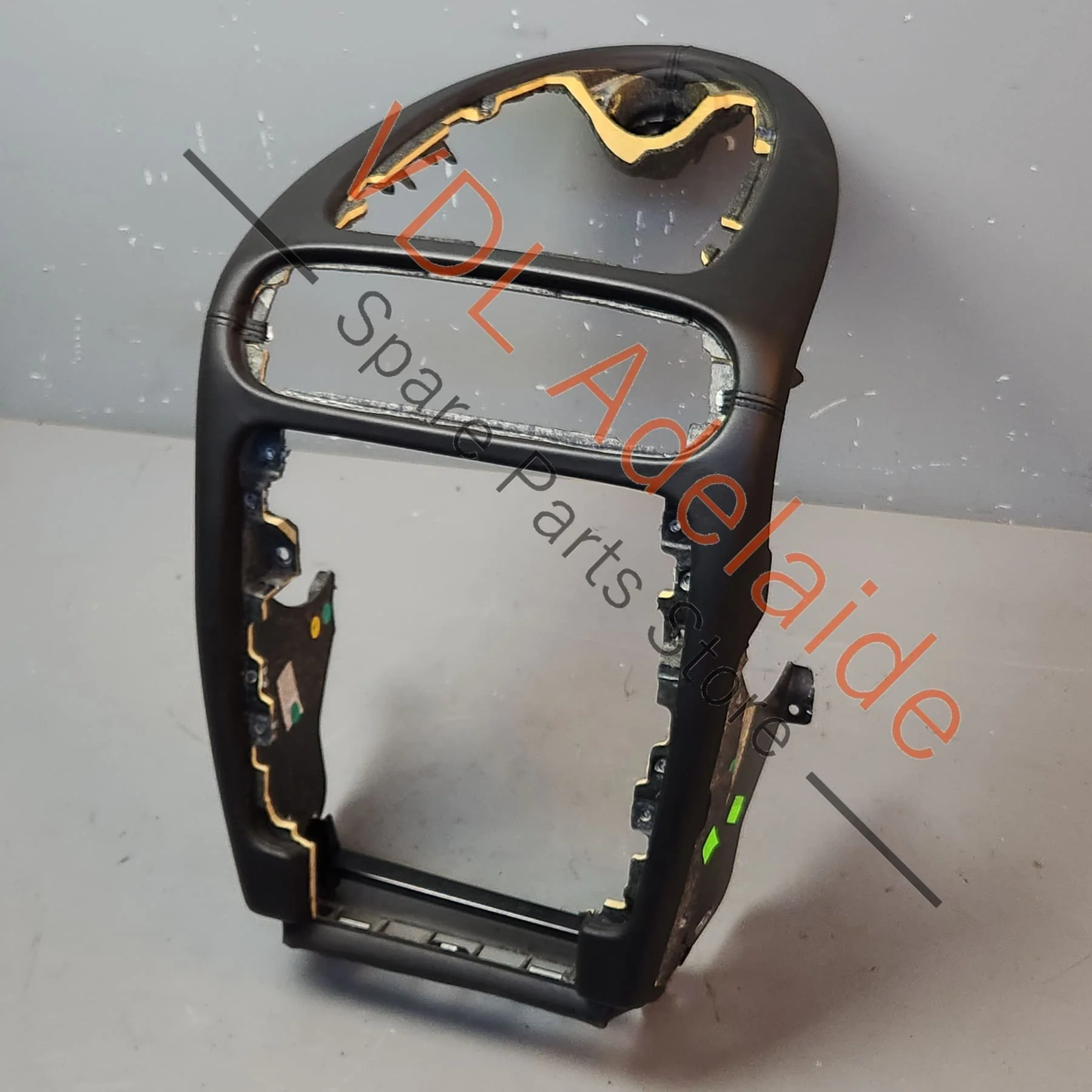 Porsche Cayenne 9PA 955 957 Turbo Leather Centre Console Dashboard Trim Middle 95555208701 - Image 6