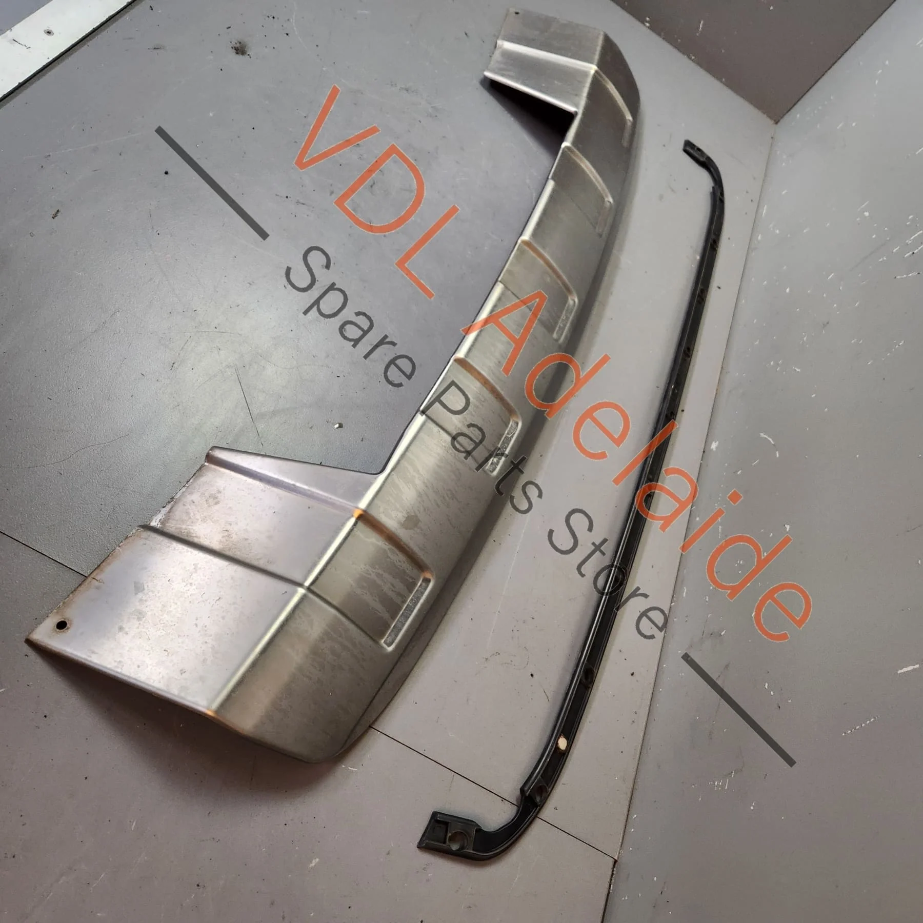 Porsche Cayenne 9PA 955 957 Turbo Rear Bumper Spoiler Stainless Steel Cover Trim Middle 95550583400 - Image 8