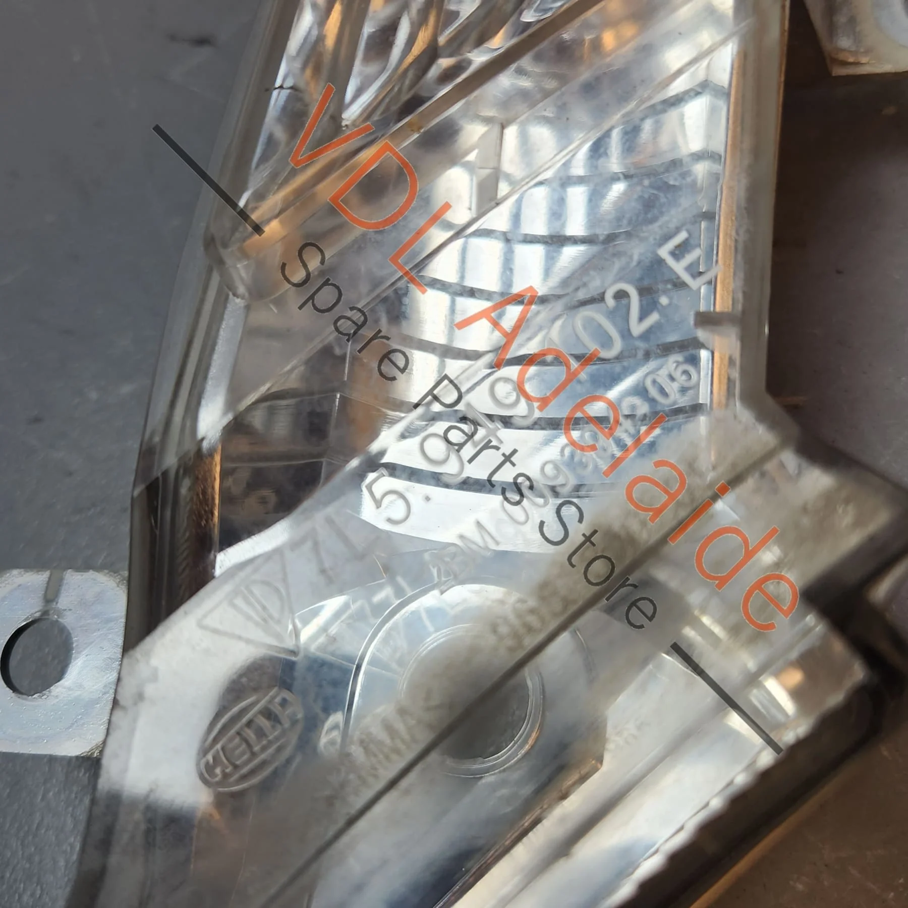 Porsche Cayenne 9PA 955 957 Turbo Front Right Fender Turn Signal Corner Light 95563103620 7L5949102E - Image 6