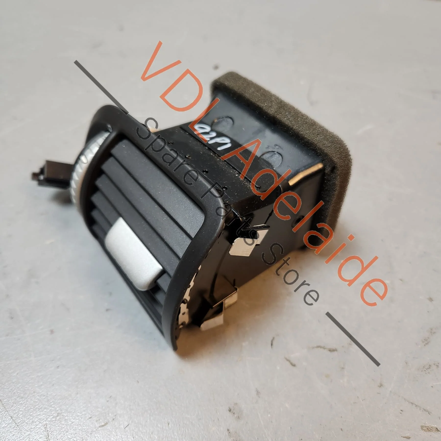 Porsche Cayenne 9PA 955 957 Left Dash Dashboard Air Vent for AC - Image 4