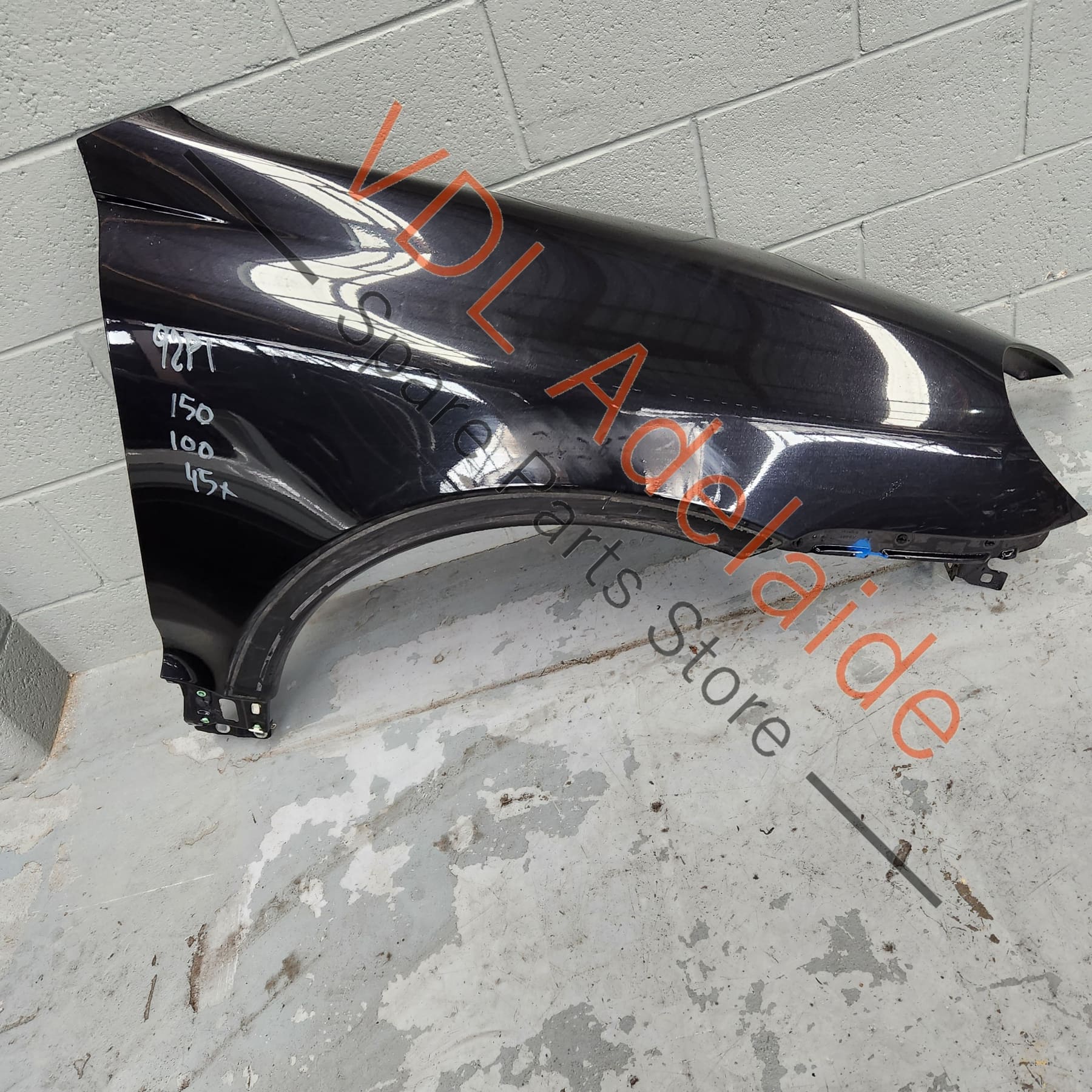Porsche Cayenne 9PA 955 957 2002-2010 Front Right Fender Guard Panel Wing