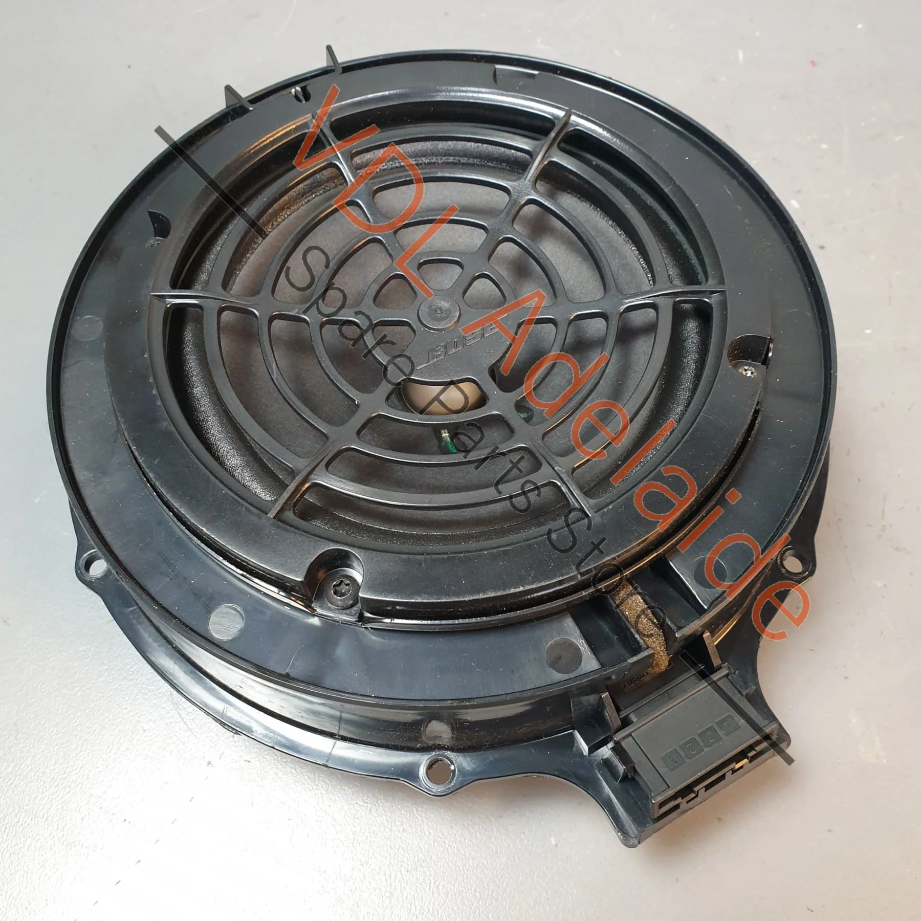 Porsche Cayenne 9PA BOSE Rear Door Bass Speaker 95564502400 7L5035397B