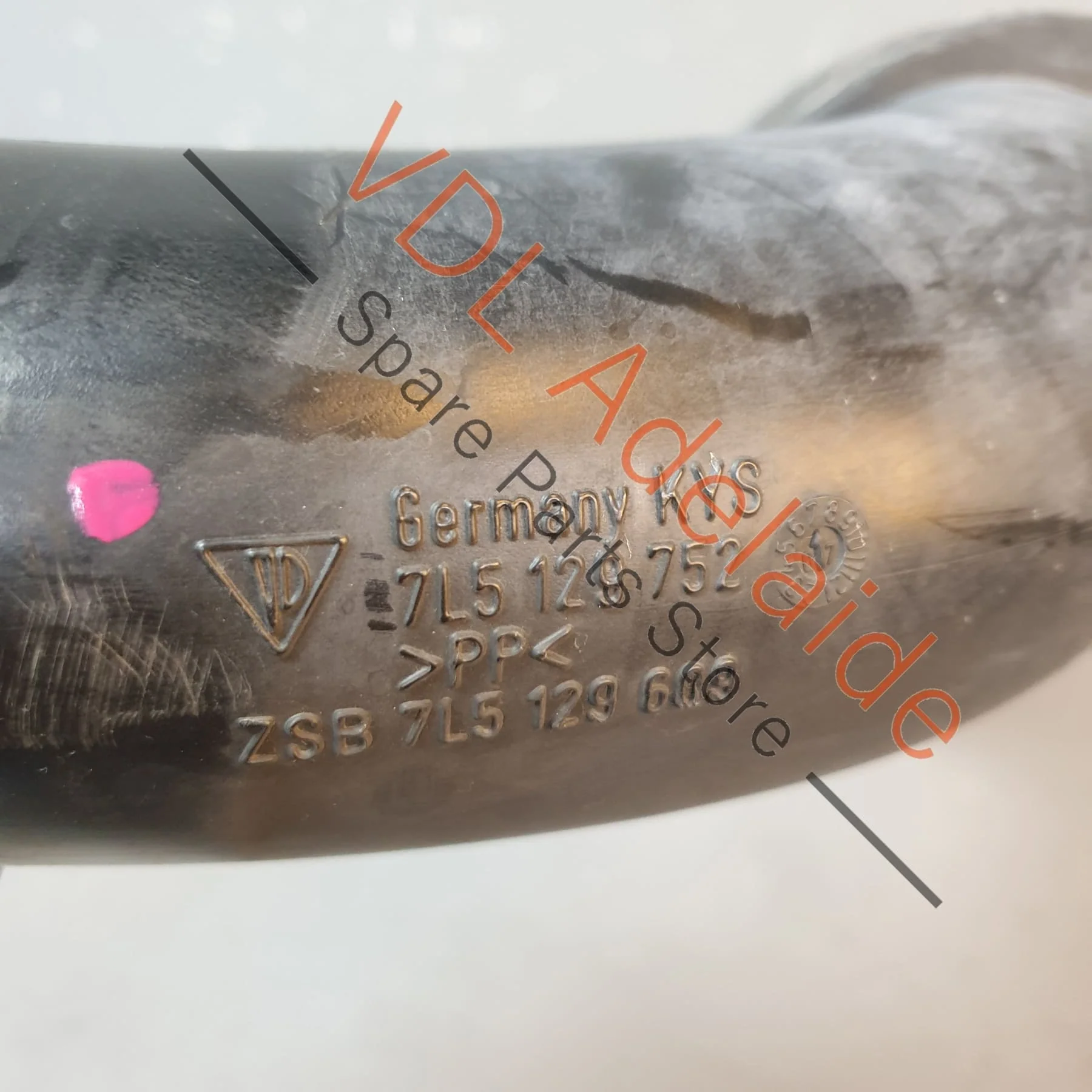 Porsche Left Side Air Intake Duct Pipe Tube Hose 7L5129752 95511010400 - Image 2
