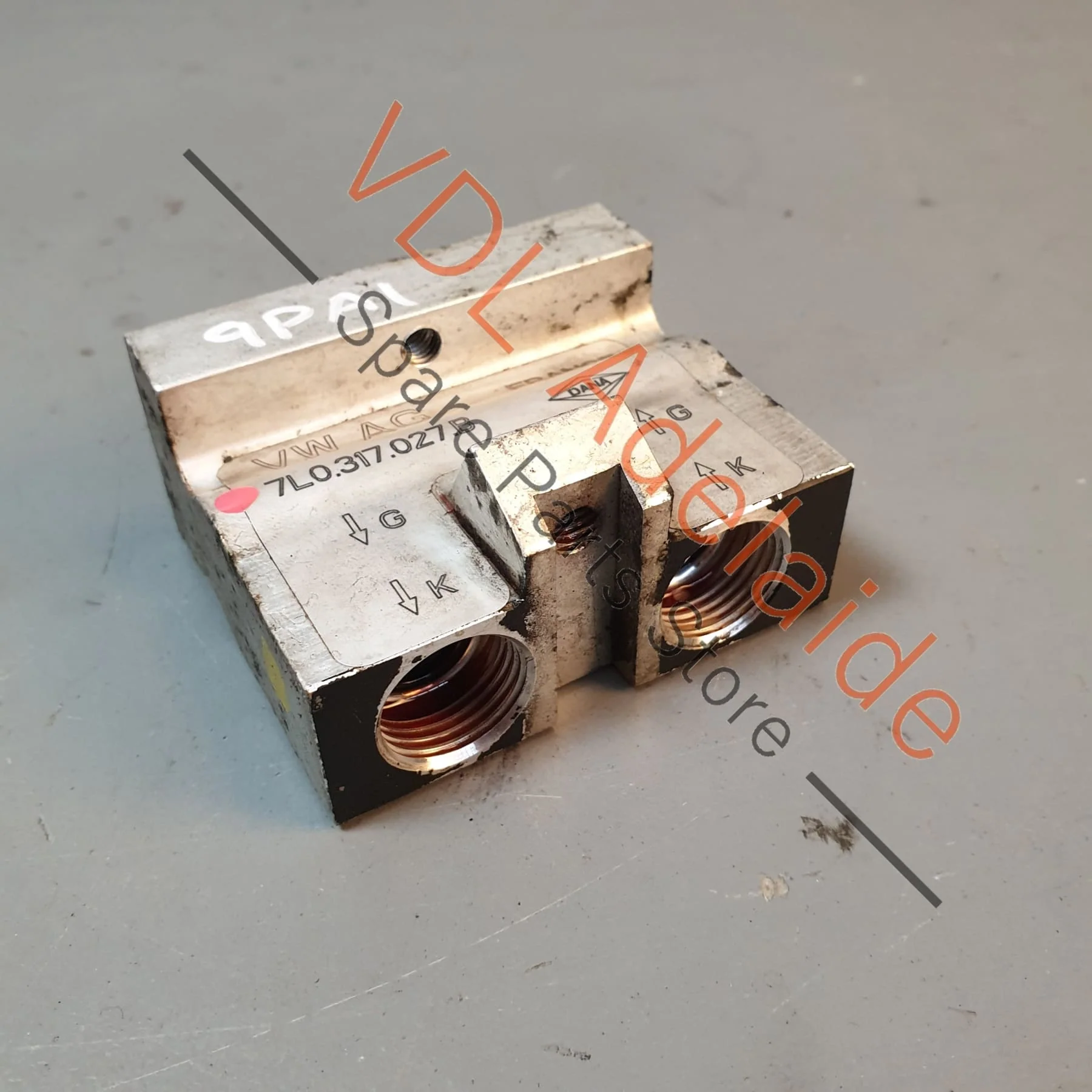 VW Audi Porsche Automatic Transmission Oil Cooler Thermostat Block Valve 7L0317027 - Image 6