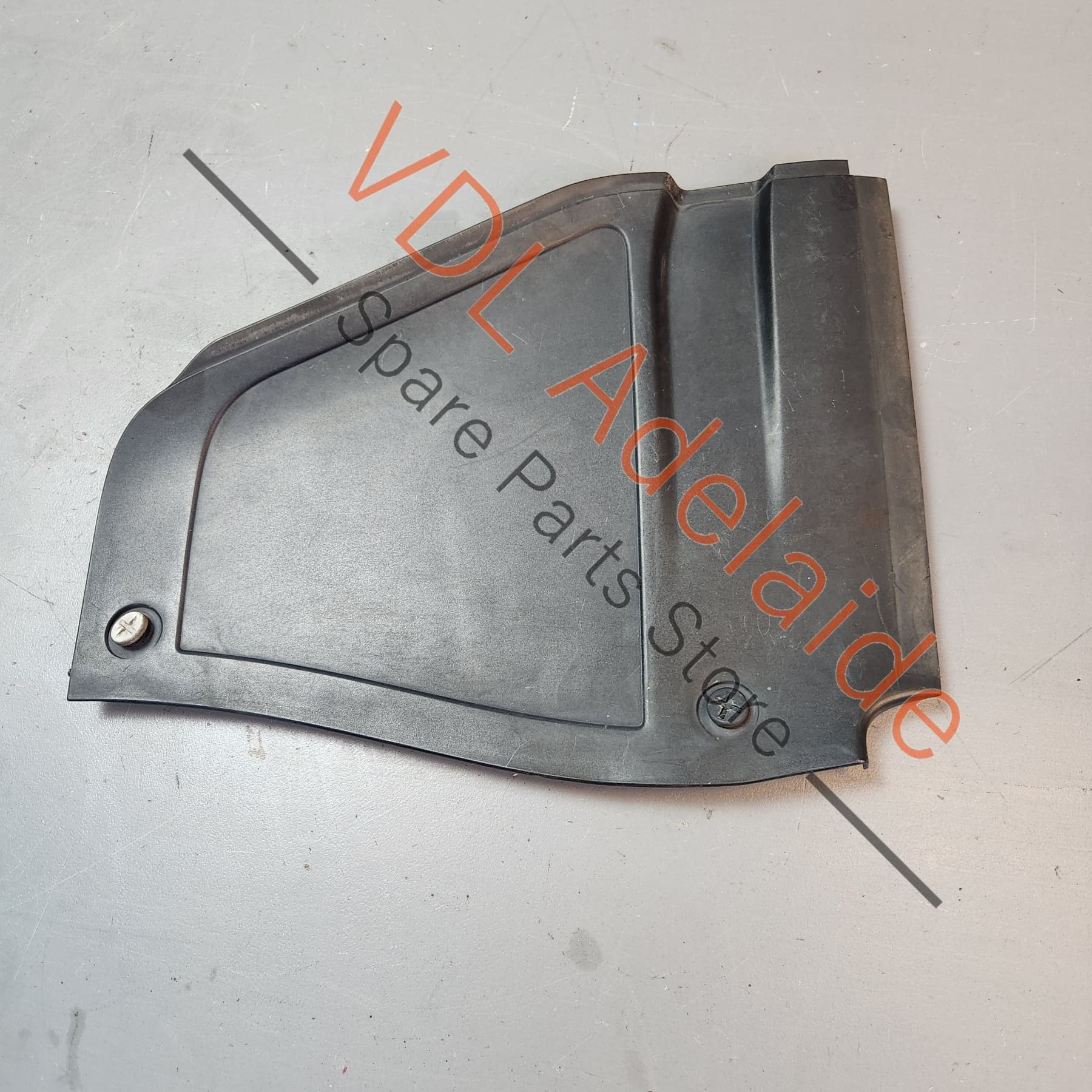 2008-2010 Porsche Cayenne Wiper Cowling Trim Panel Cover Left 7L6819729D