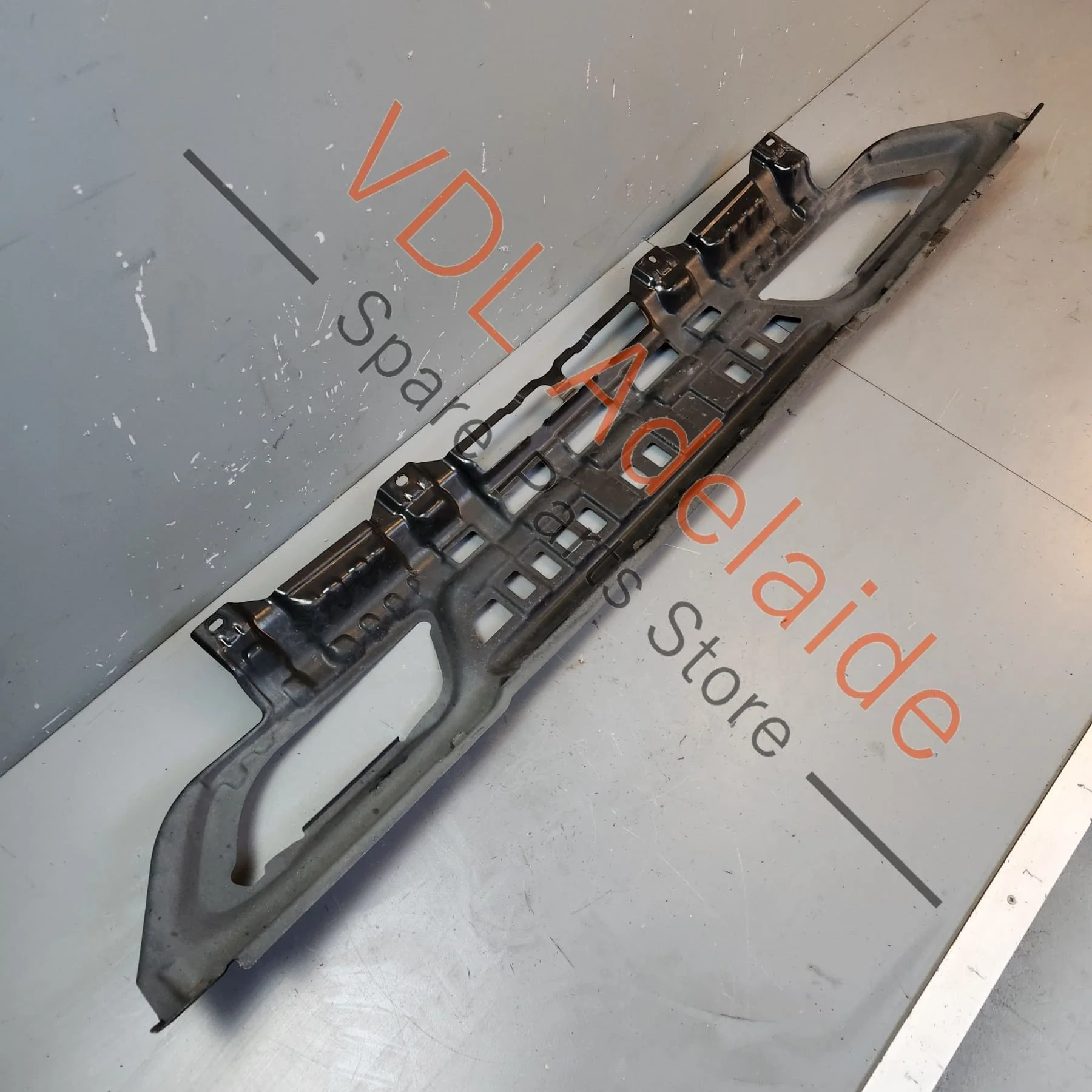 Porsche Cayenne 9PA S GTS Turbo Rear Bumper Inner Mounting Bracket Frame 95550558703 7L5807857F