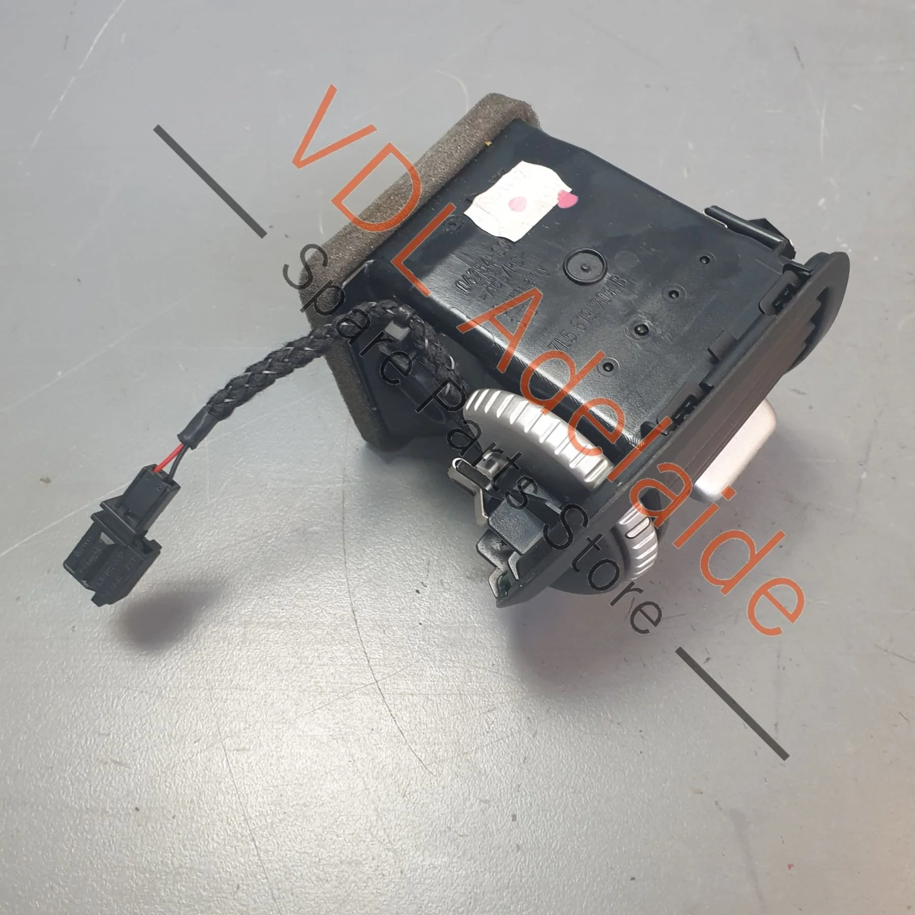Porsche Cayenne 9PA 955 957 Right Dash Dashboard Air Vent for AC 95555222503 95555222502 7L5819704B - Image 6