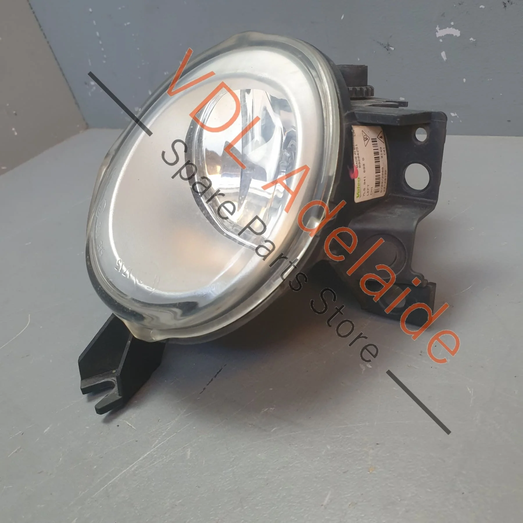 Porsche Cayenne GTS Turbo Front Left Fog Light 95563116501 7L5941699D - Image 2