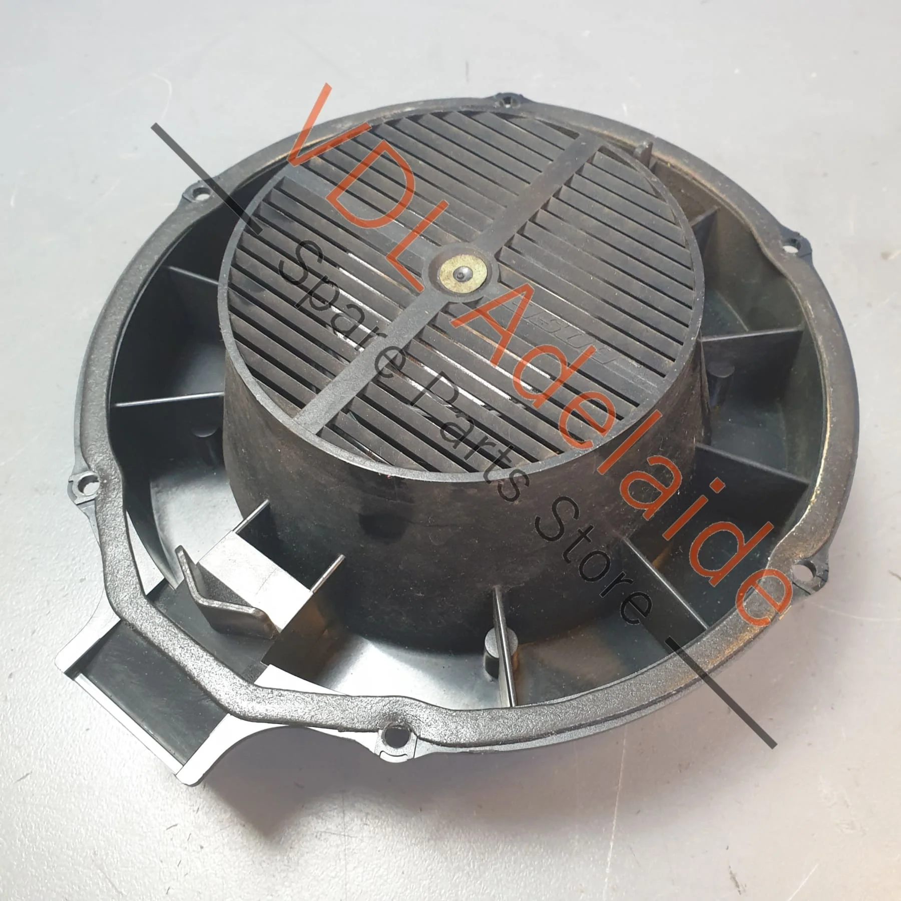 Porsche Cayenne 9PA BOSE Rear Door Bass Speaker 95564502400 7L5035397B - Image 5
