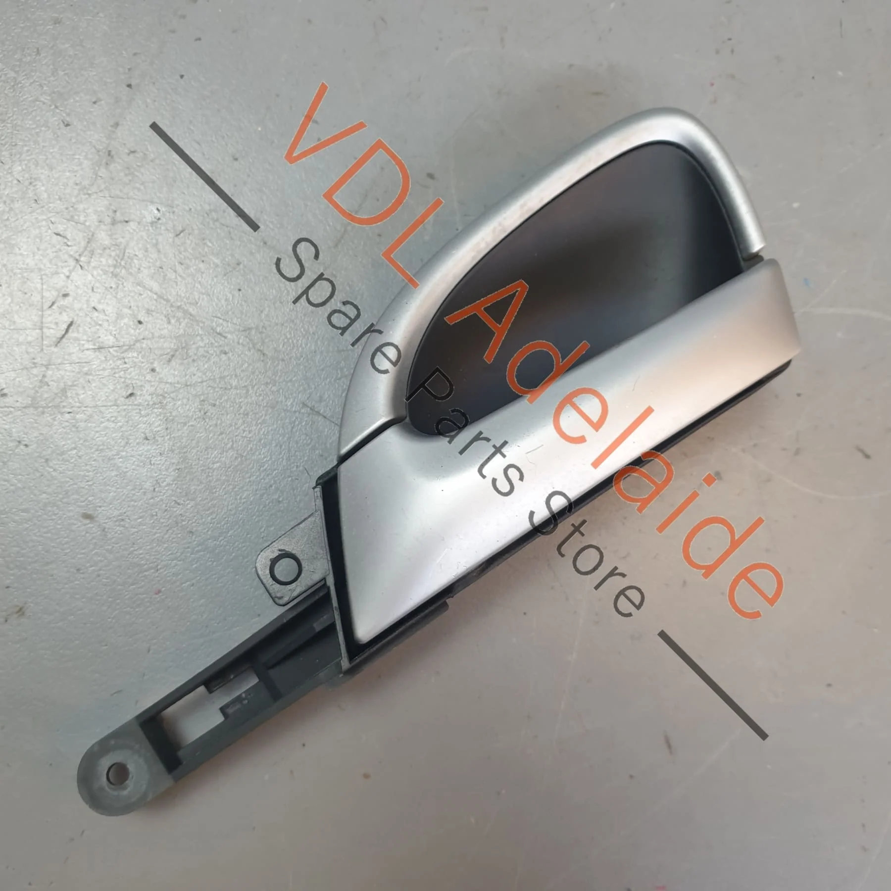 Porsche Cayenne 9PA Left Side Door Interior Handle Pull for Open 95555511300 A03 7L5837113A