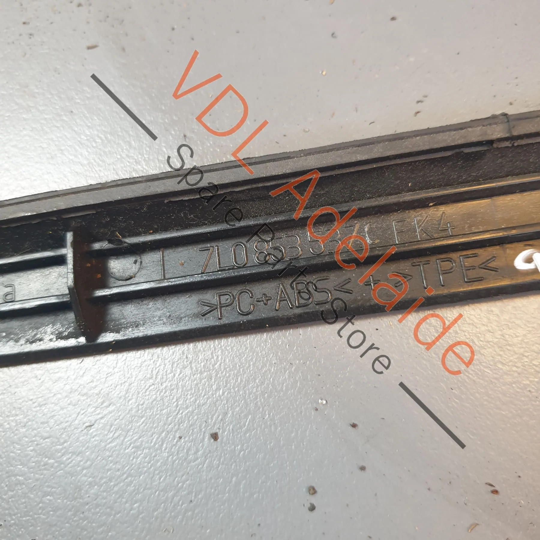 VW Touareg Porsche Cayenne Plastic Door Opening Entry Sill Trim Strip Front Left 7l0853537 95555930302 01C - Image 6