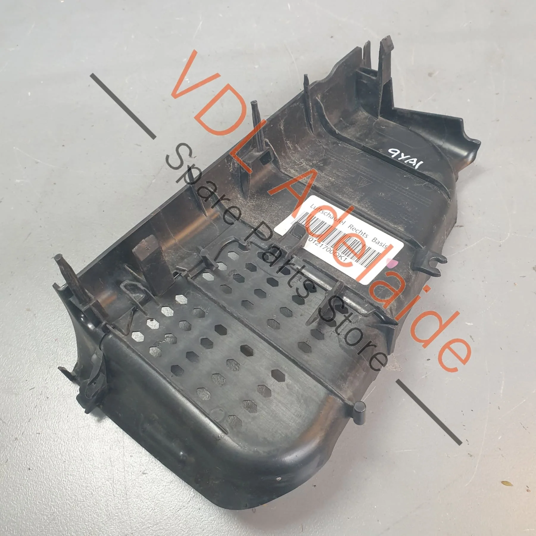 Porsche Cayenne E3 9YA 9YB Front Right Lower Radiator Support Air Guide Duct 9Y0121700C  OK1 - Image 6