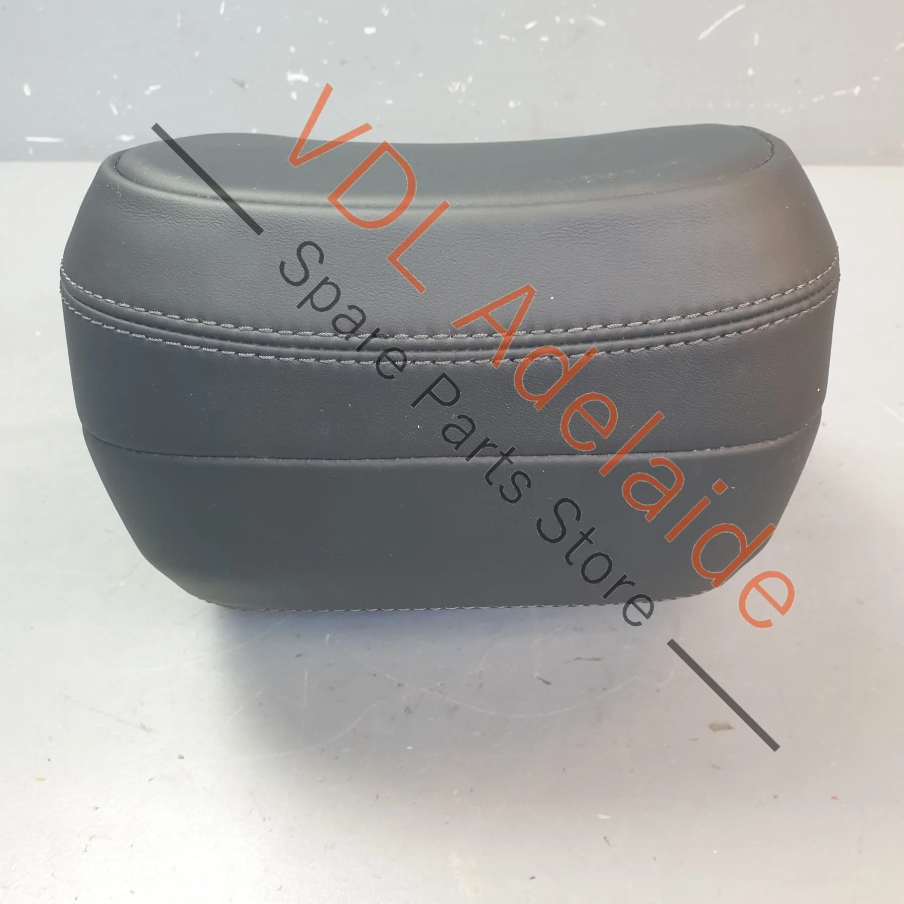Porsche Cayenne Leather Rear Left / Right Outer Seat Head Restraint Rest 9Y0885901B 8YR - Image 7