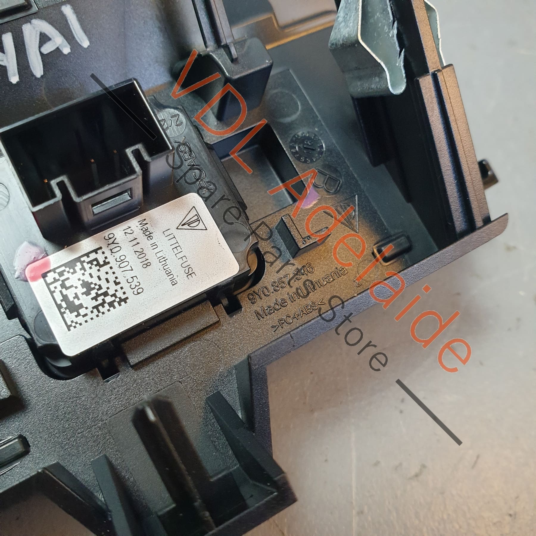 Porsche Cayenne E3 9YA 9YB Dashboard Mounted Internal Cabin Temperature & Humidity Sensor 9Y0907539A - Image 3